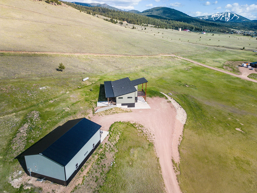 100 Stevie Lane Property Photo 9