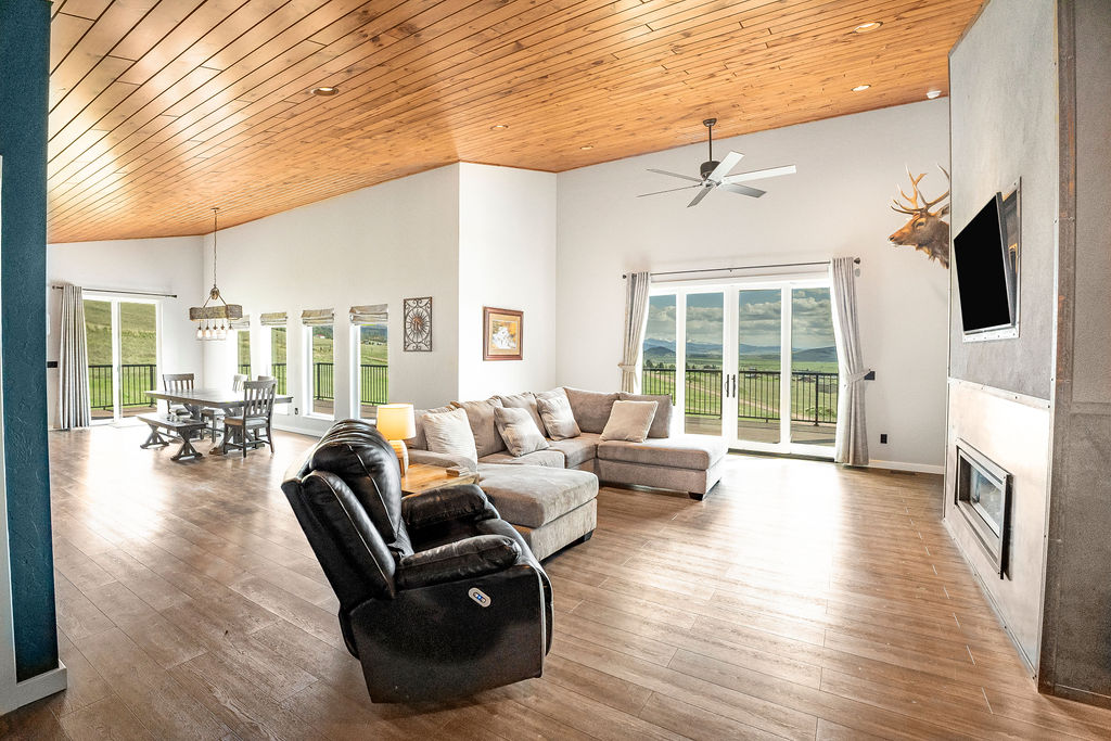 100 Stevie Lane Property Photo 15