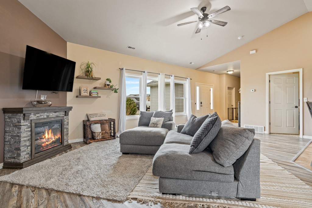 509 Zebra Street Property Photo 12