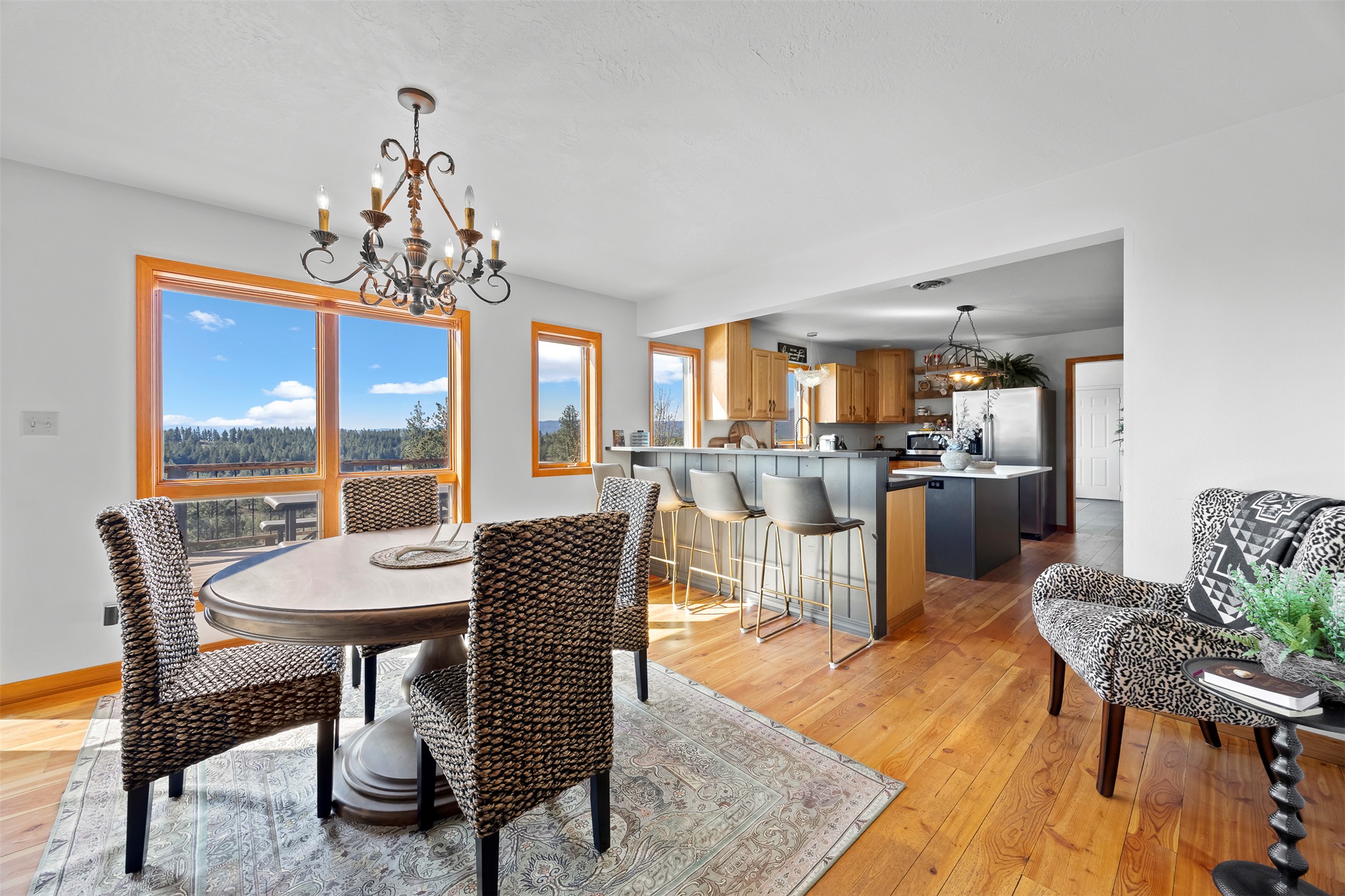 675 Lower Dry Gulch Road Property Photo 17