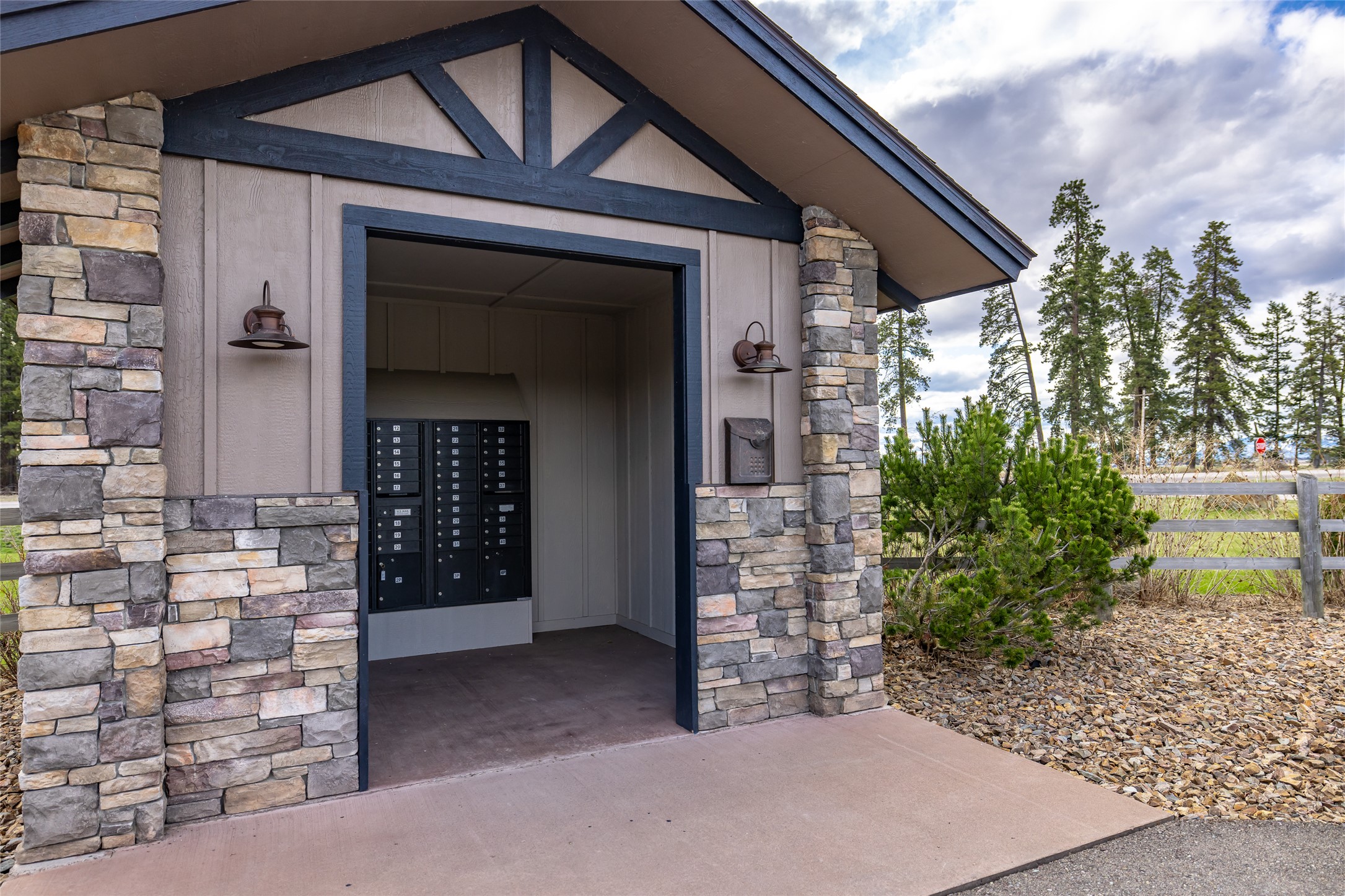 532 Sweetgrass Ranch Road Property Photo 12