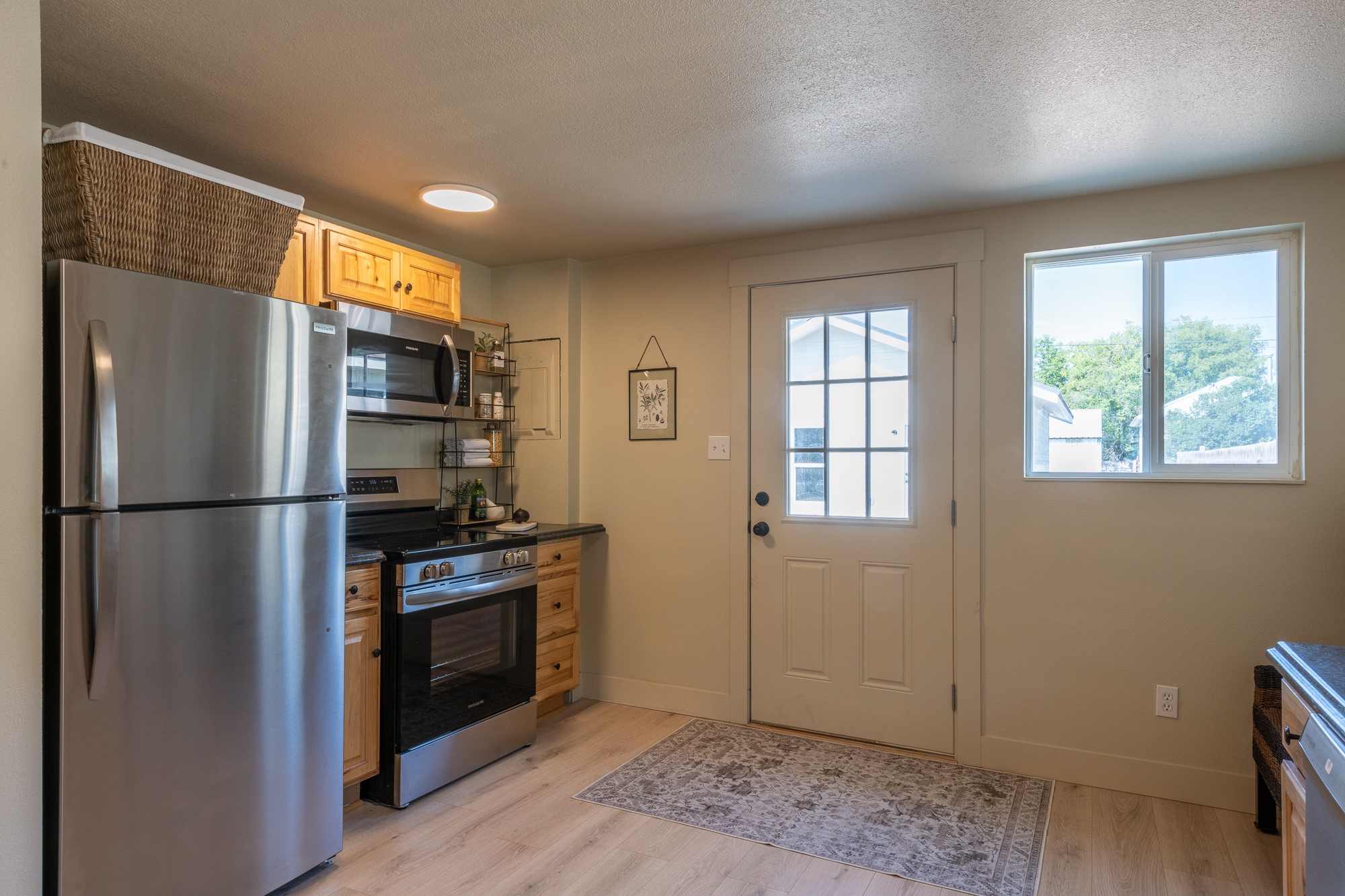 644 9th Avenue W Property Photo 20
