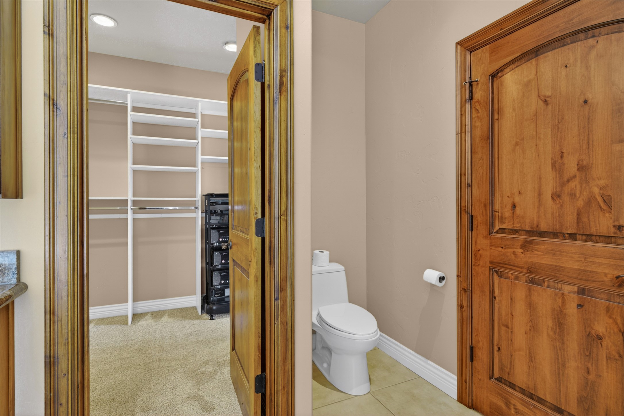 340 Lake Hills Drive Property Photo 37