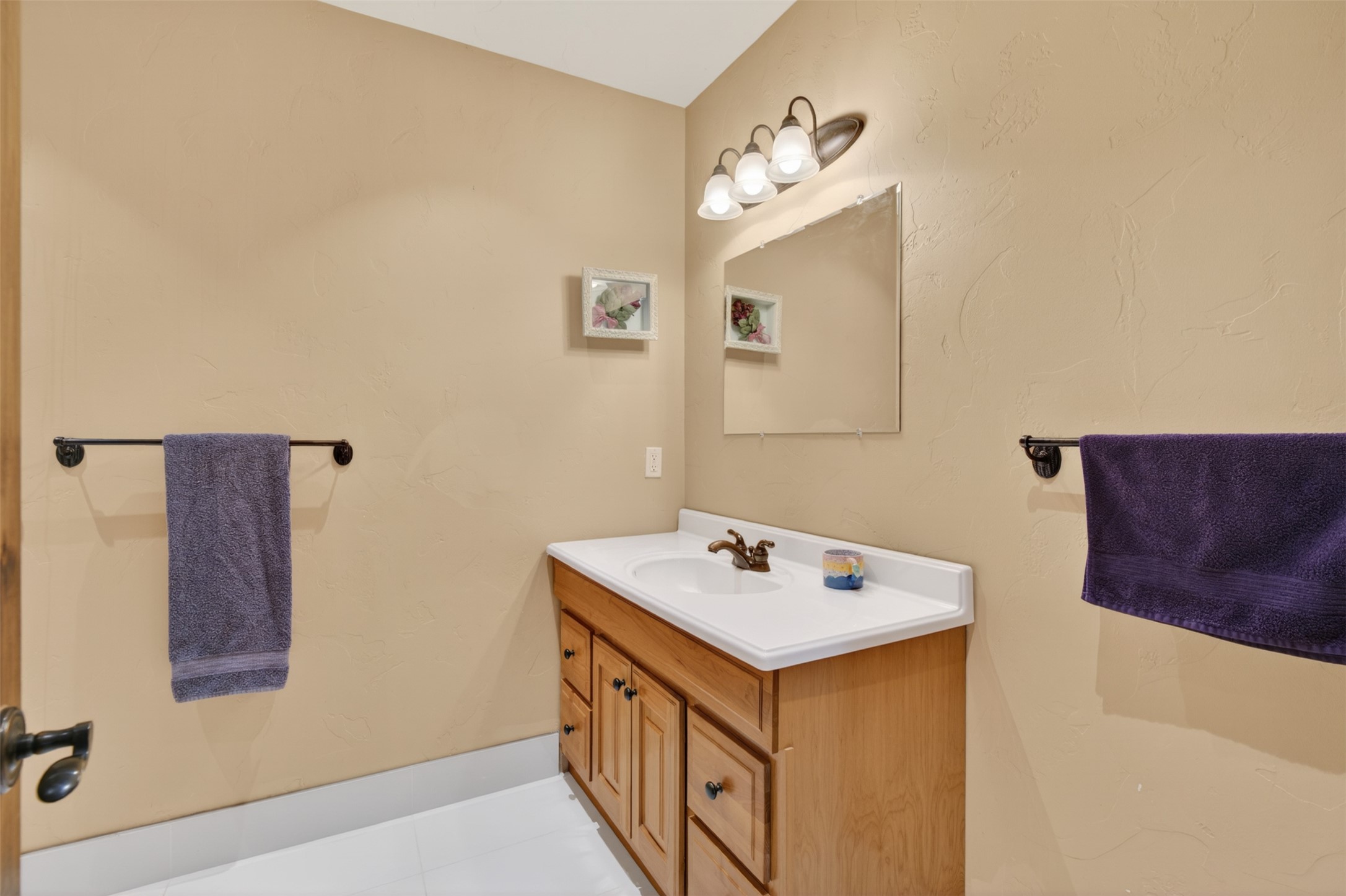 340 Lake Hills Drive Property Photo 51
