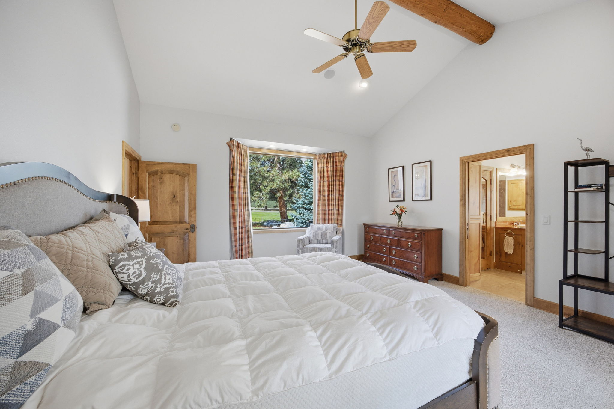 1858 Pleasant View Drive Property Photo 40