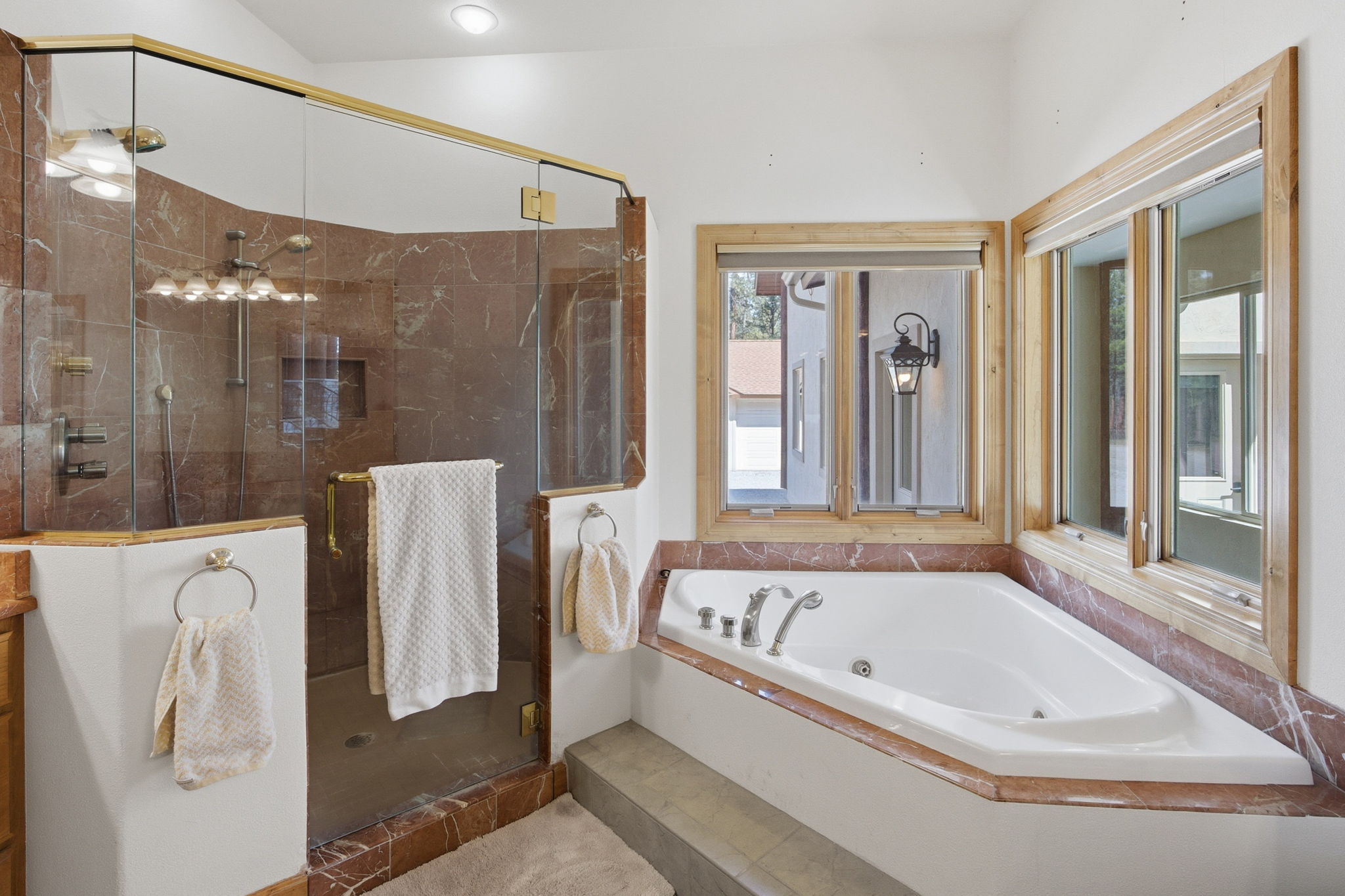 1858 Pleasant View Drive Property Photo 45