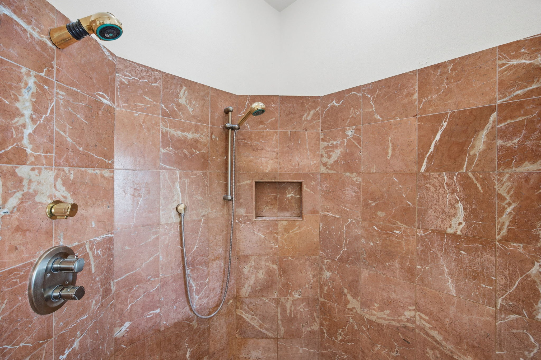 1858 Pleasant View Drive Property Photo 46