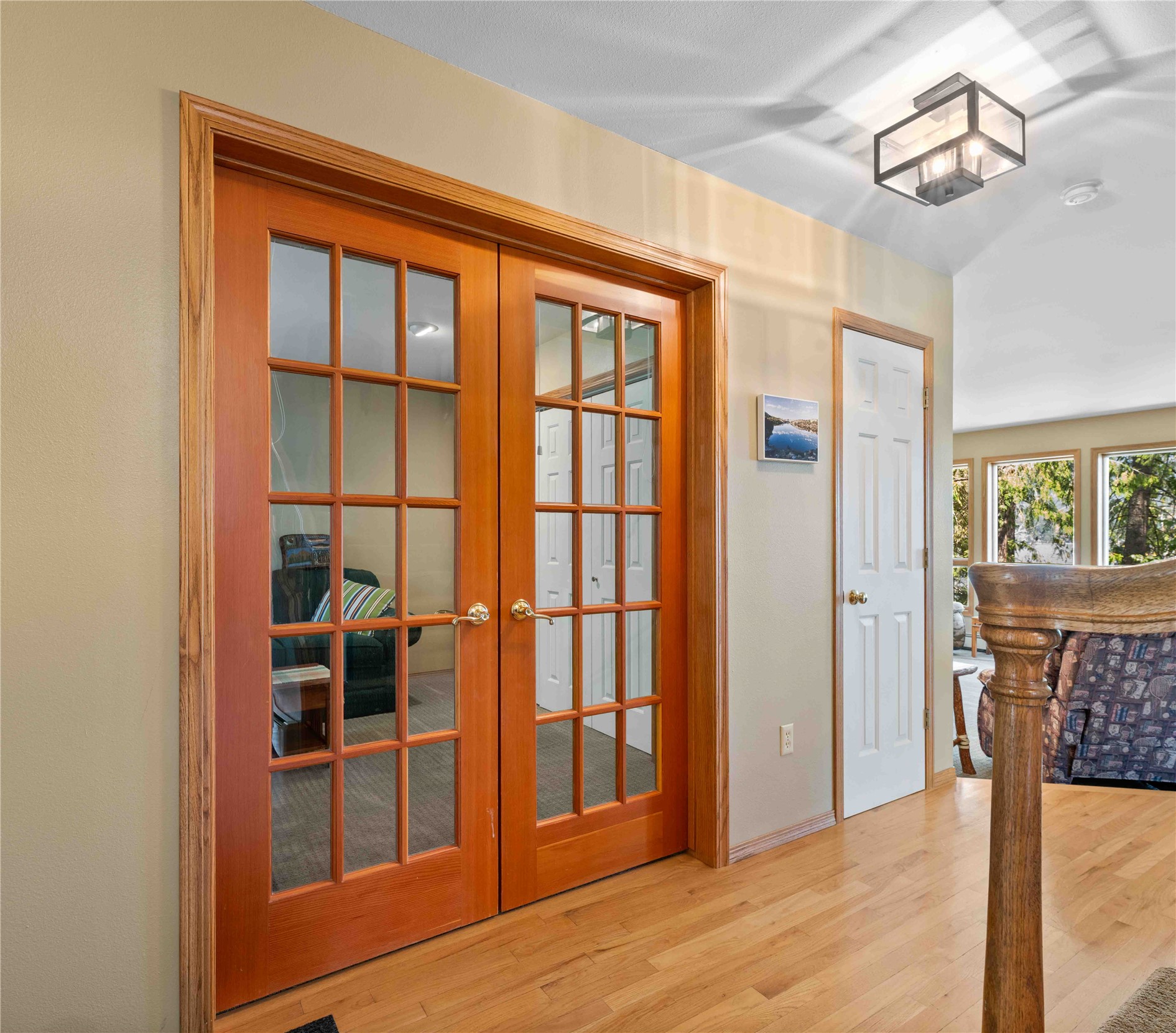 1644 W Lakeshore Drive Property Photo 4