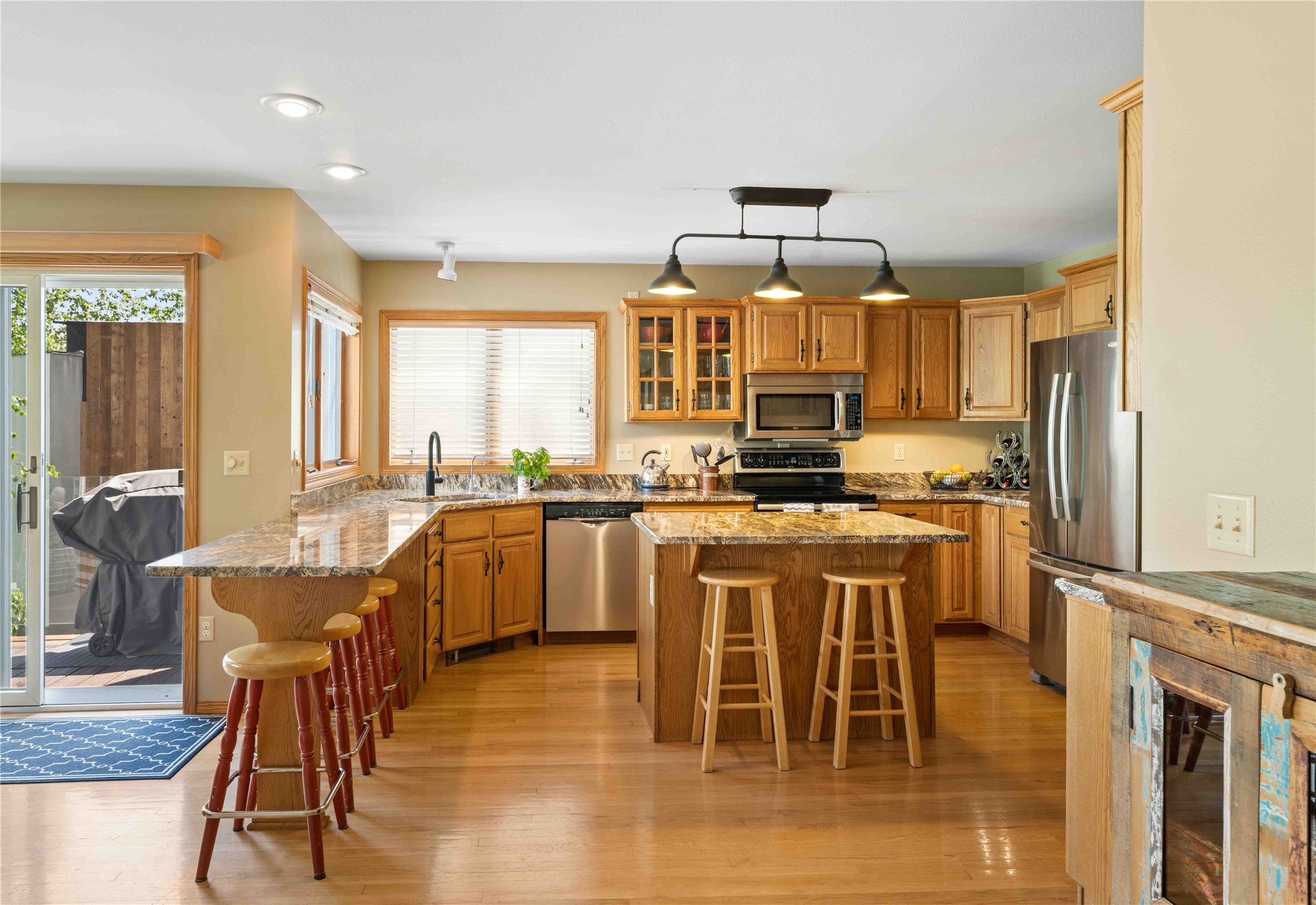 1644 W Lakeshore Drive Property Photo 13