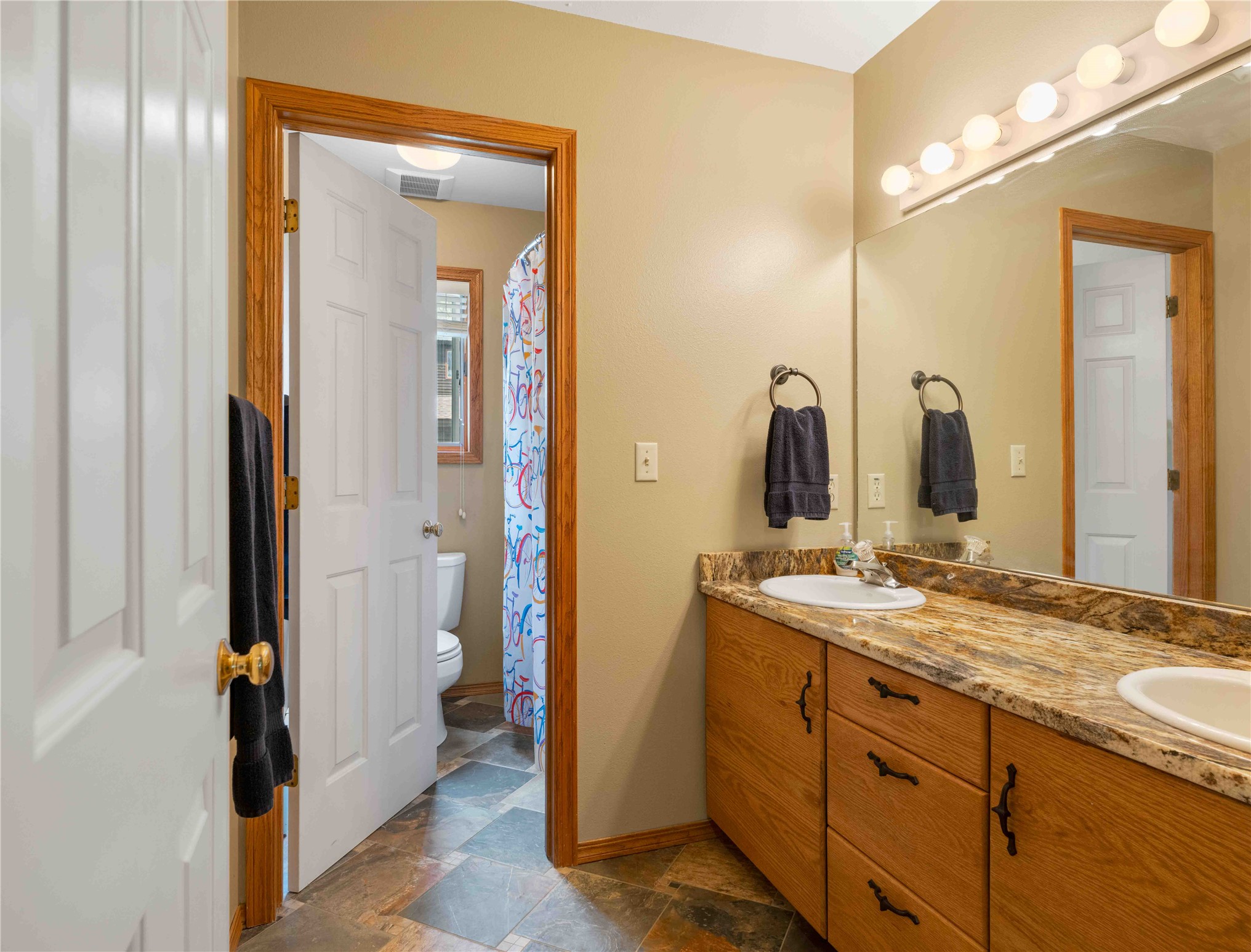 1644 W Lakeshore Drive Property Photo 21