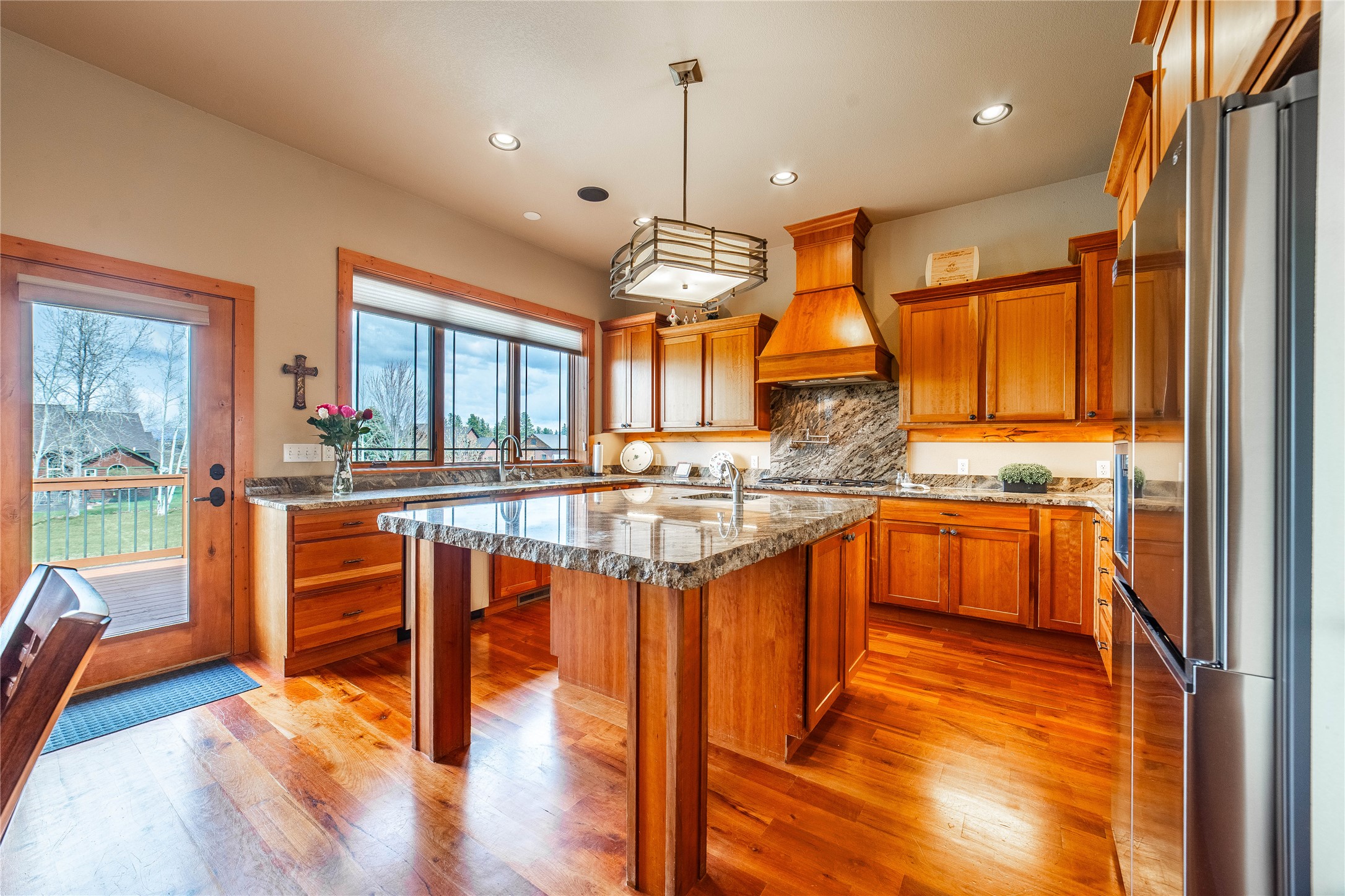 158 Stoneridge Drive Property Photo 15