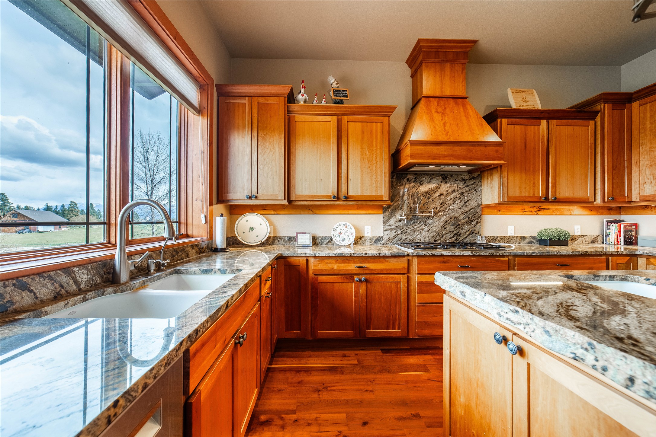 158 Stoneridge Drive Property Photo 17