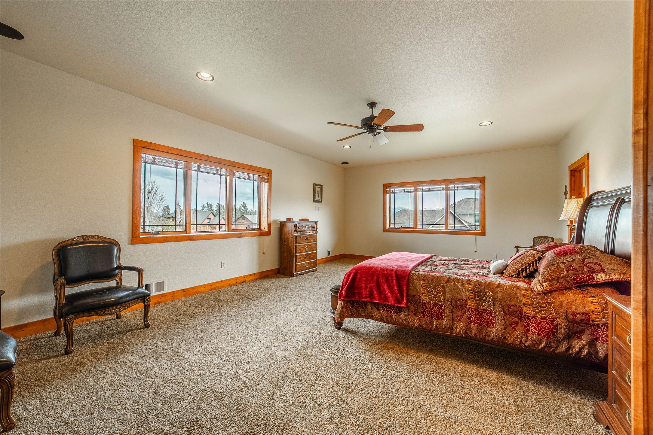 158 Stoneridge Drive Property Photo 27