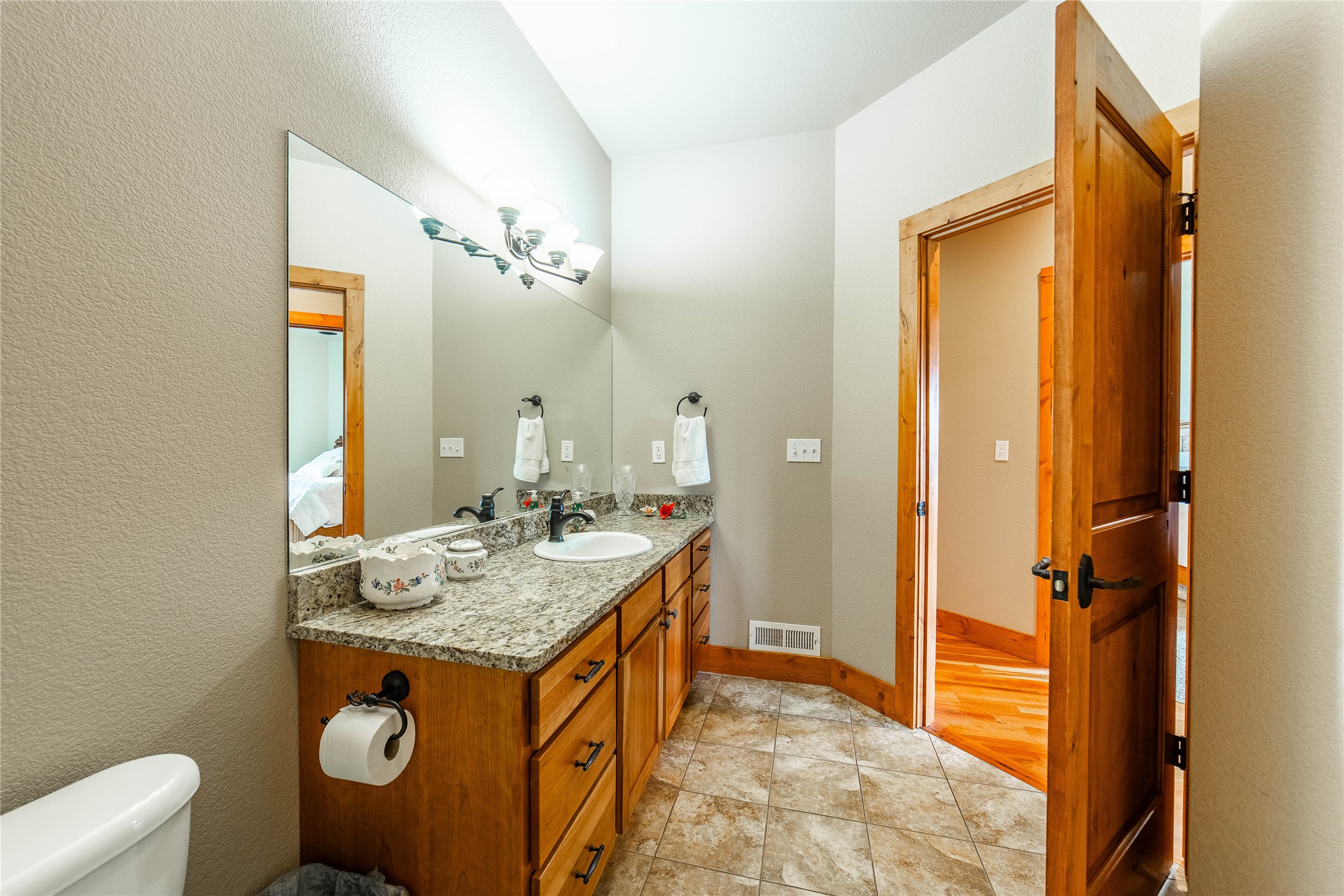 158 Stoneridge Drive Property Photo 45