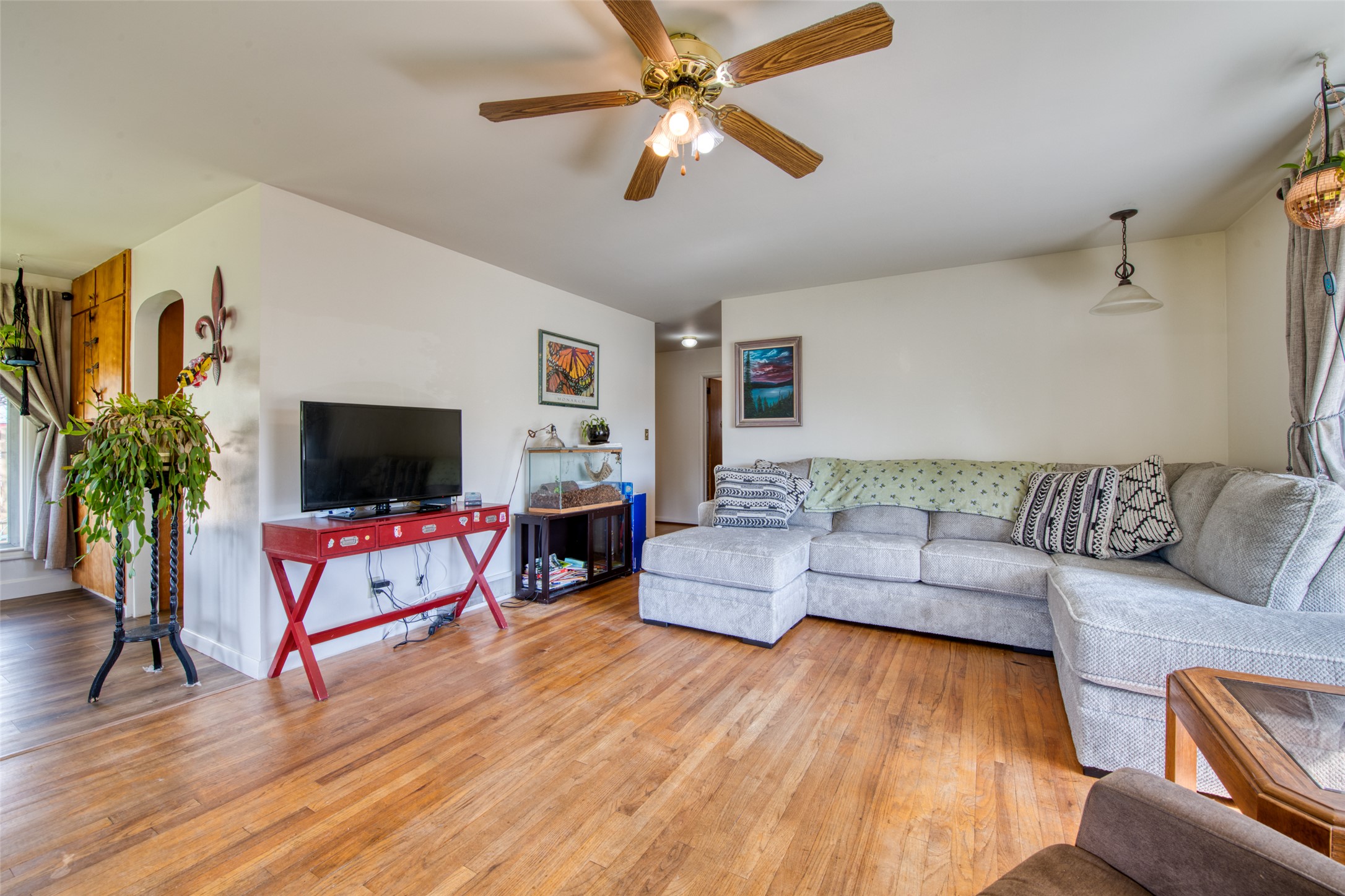 417 S 8th Street Property Photo 4