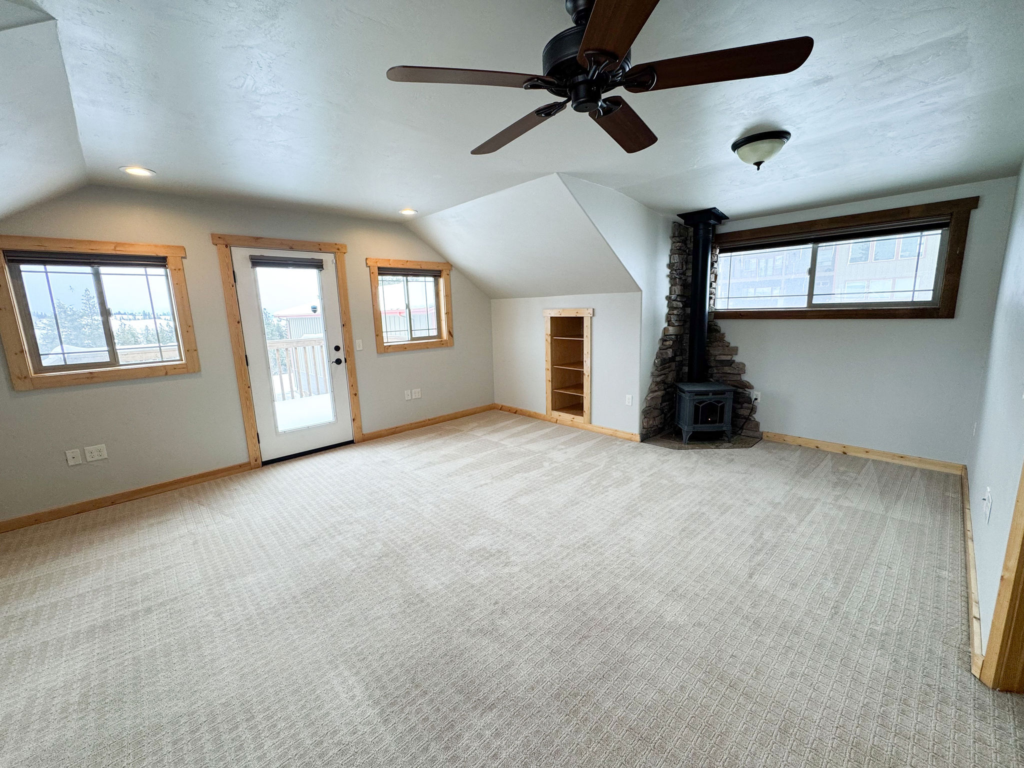 36 Windsong Court Property Photo 73
