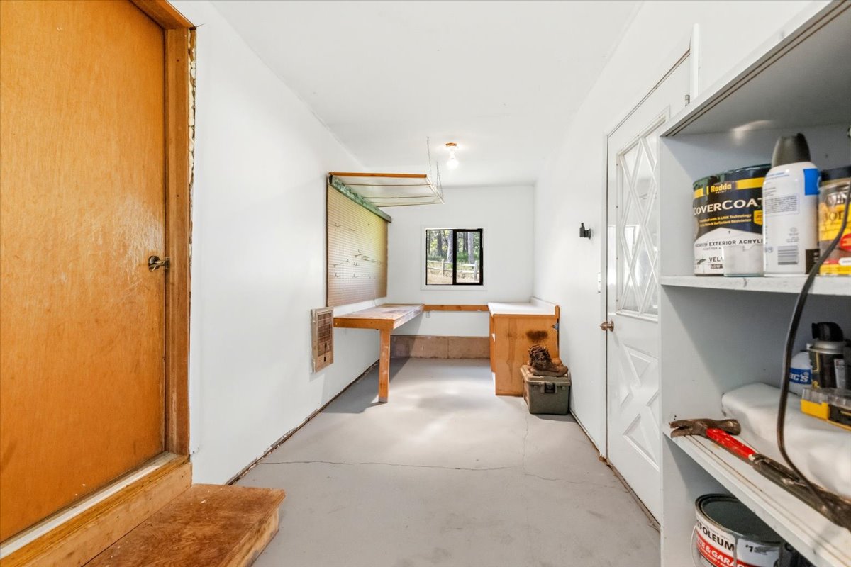 111 Terning Drive W Property Photo 24