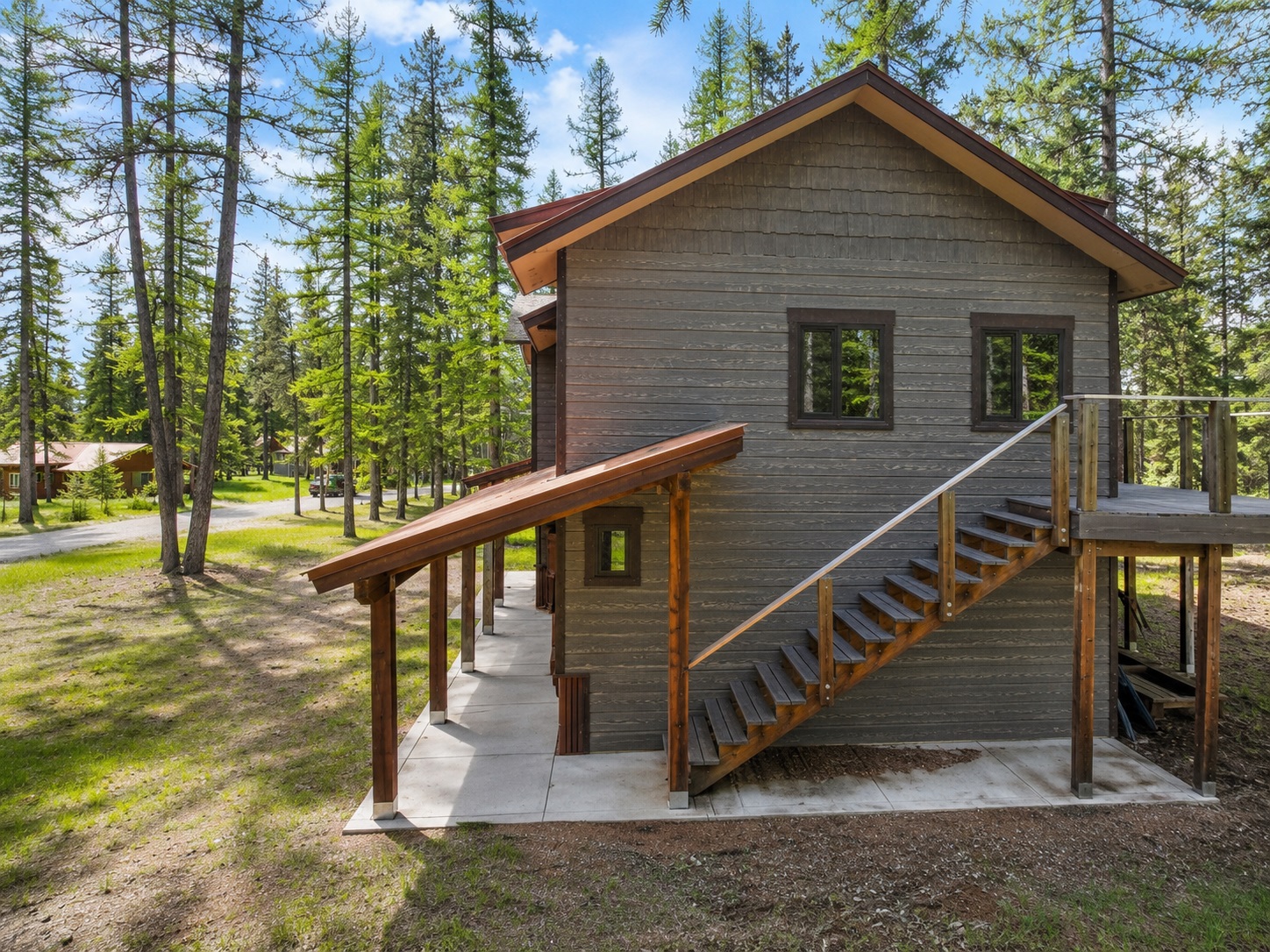 321 Forest Loop Property Photo 6