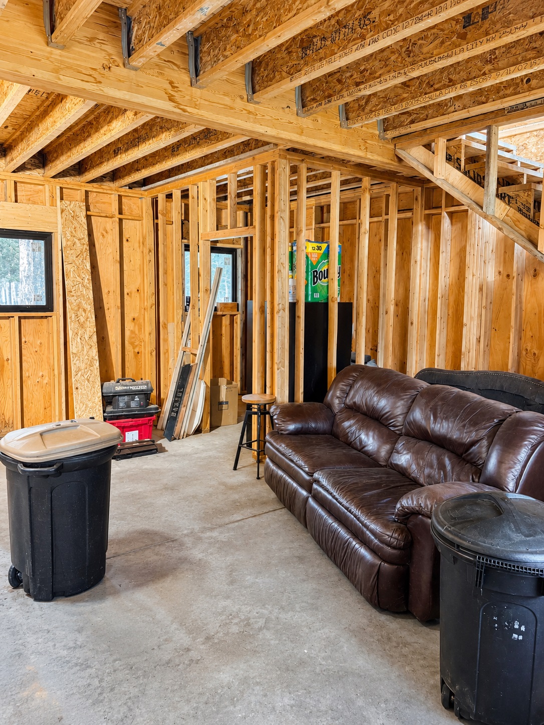 321 Forest Loop Property Photo 24