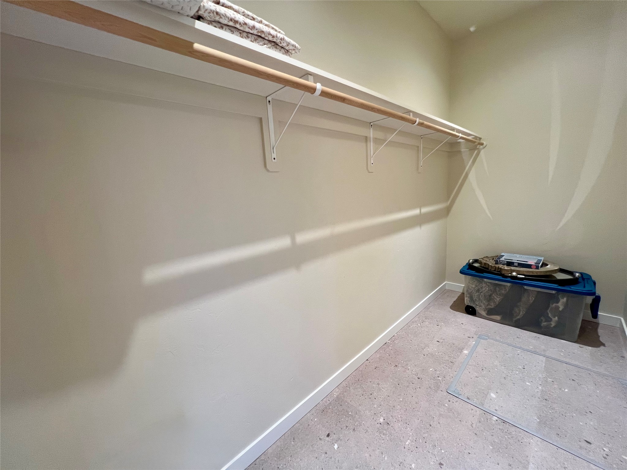 25421 Three Moon Drive Property Photo 21