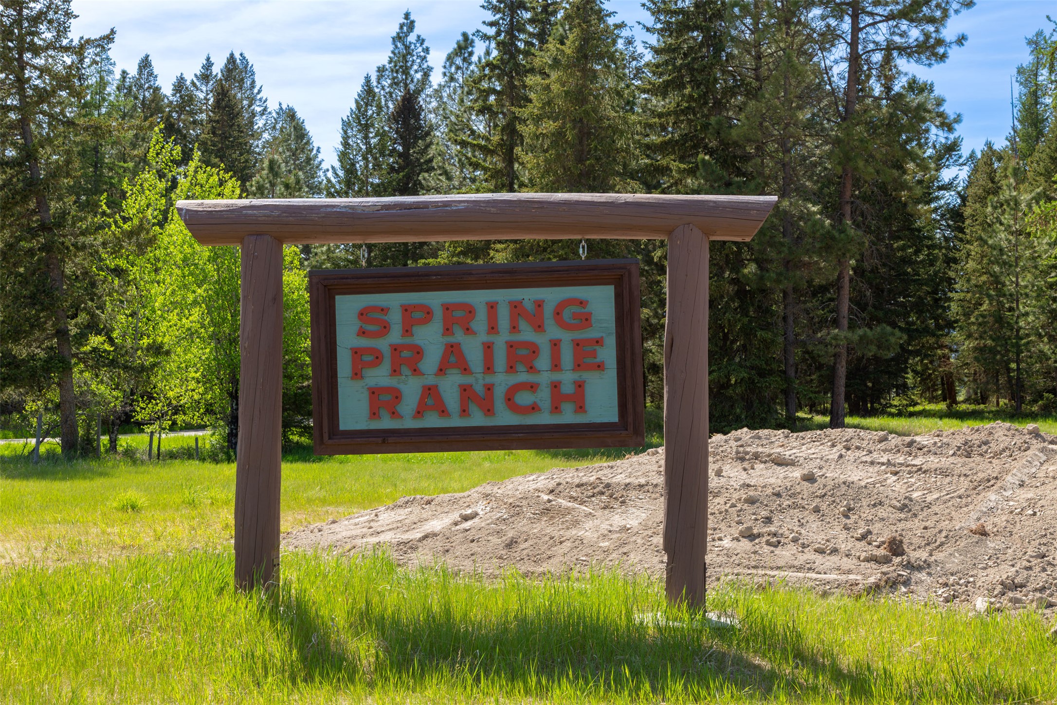 1145 Spring Prairie Ranch Road Property Photo 3