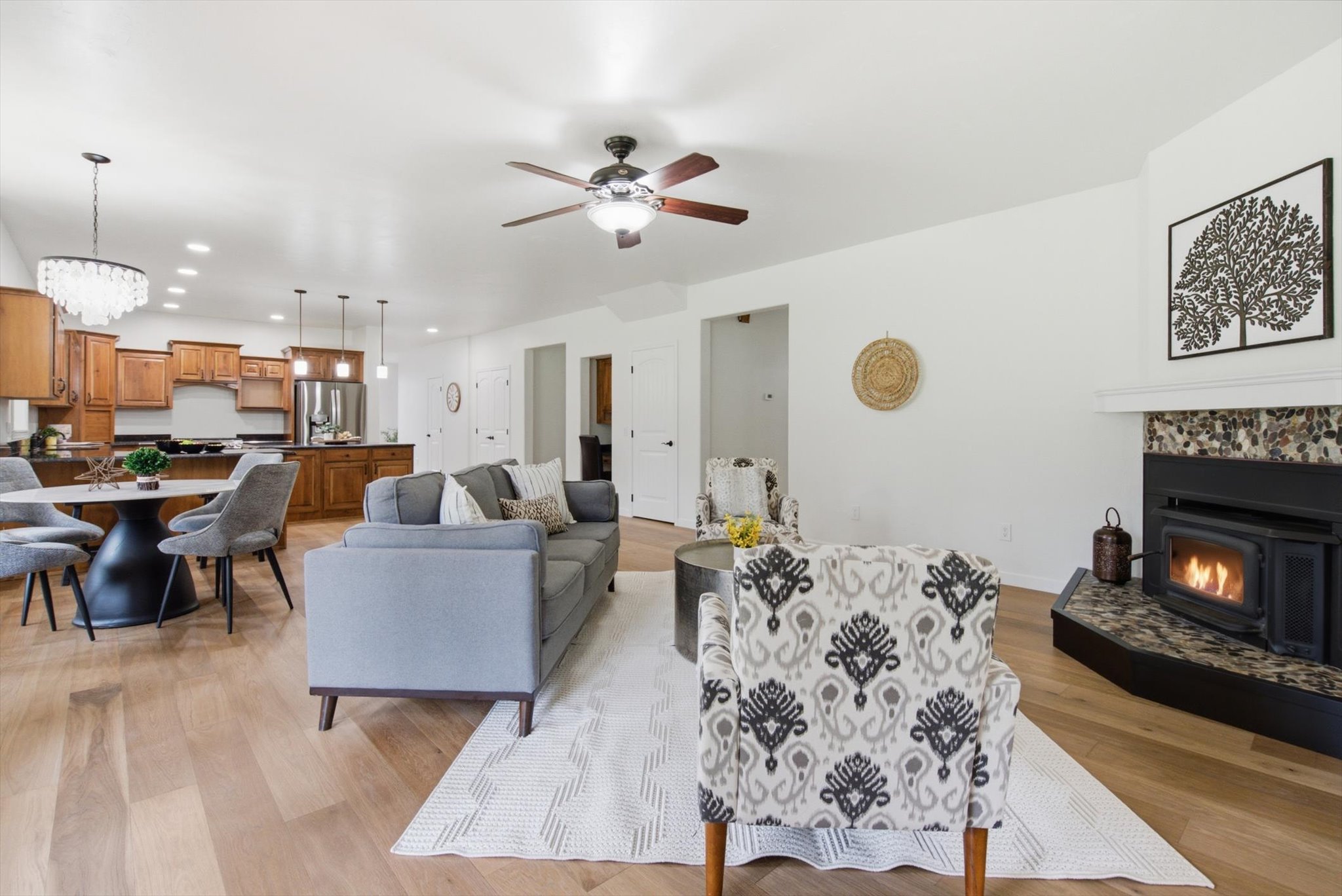 350 Mountain Meadow Road Property Photo 2