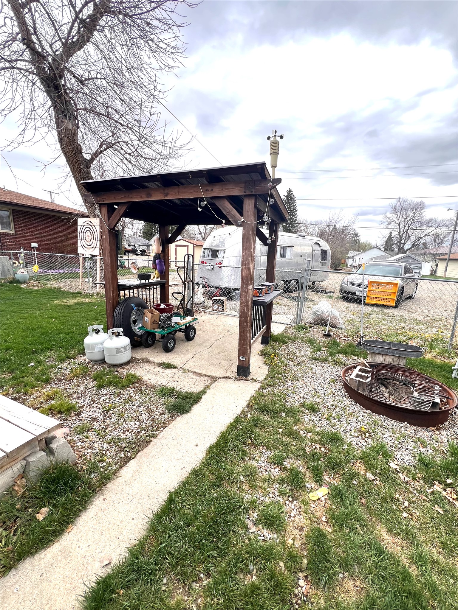 611 S Illinois Street Property Photo 27