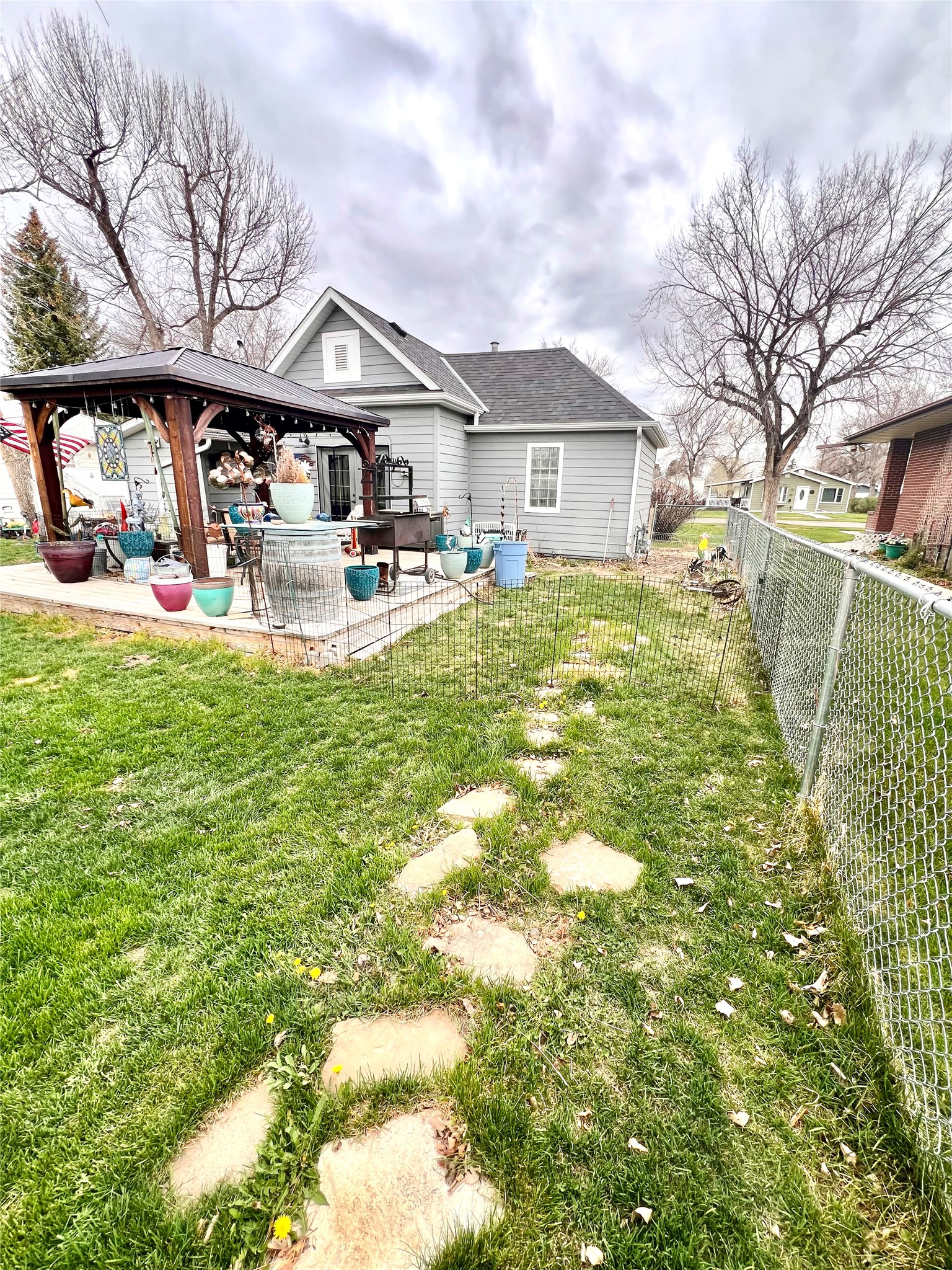 611 S Illinois Street Property Photo 29