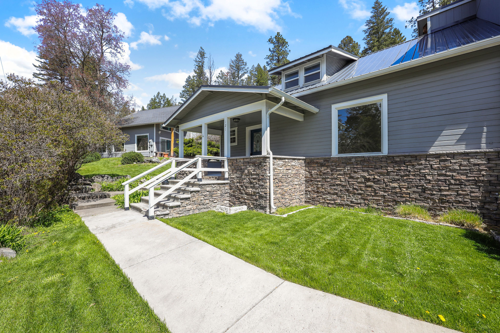 121 & 135 Boon Road Property Photo 6