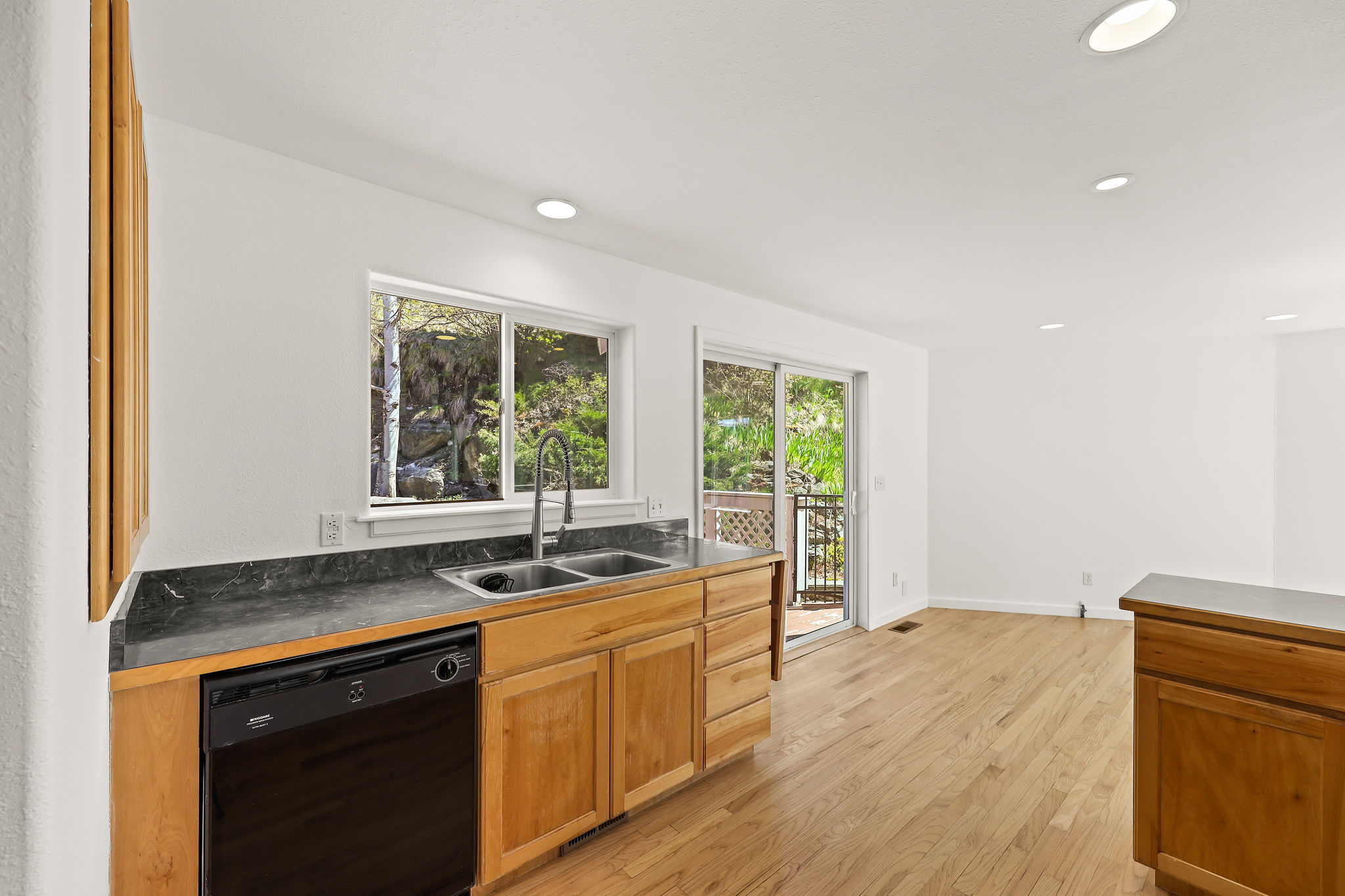 121 & 135 Boon Road Property Photo 14