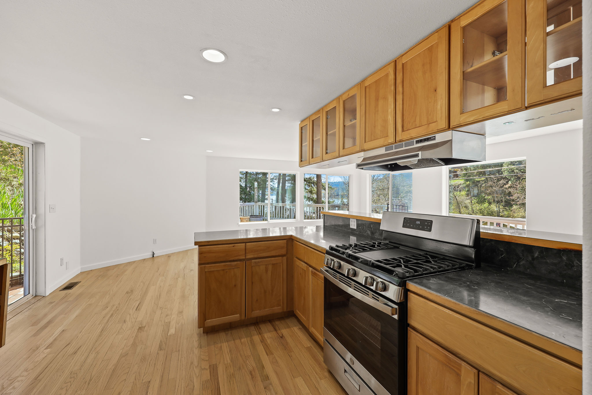 121 & 135 Boon Road Property Photo 15