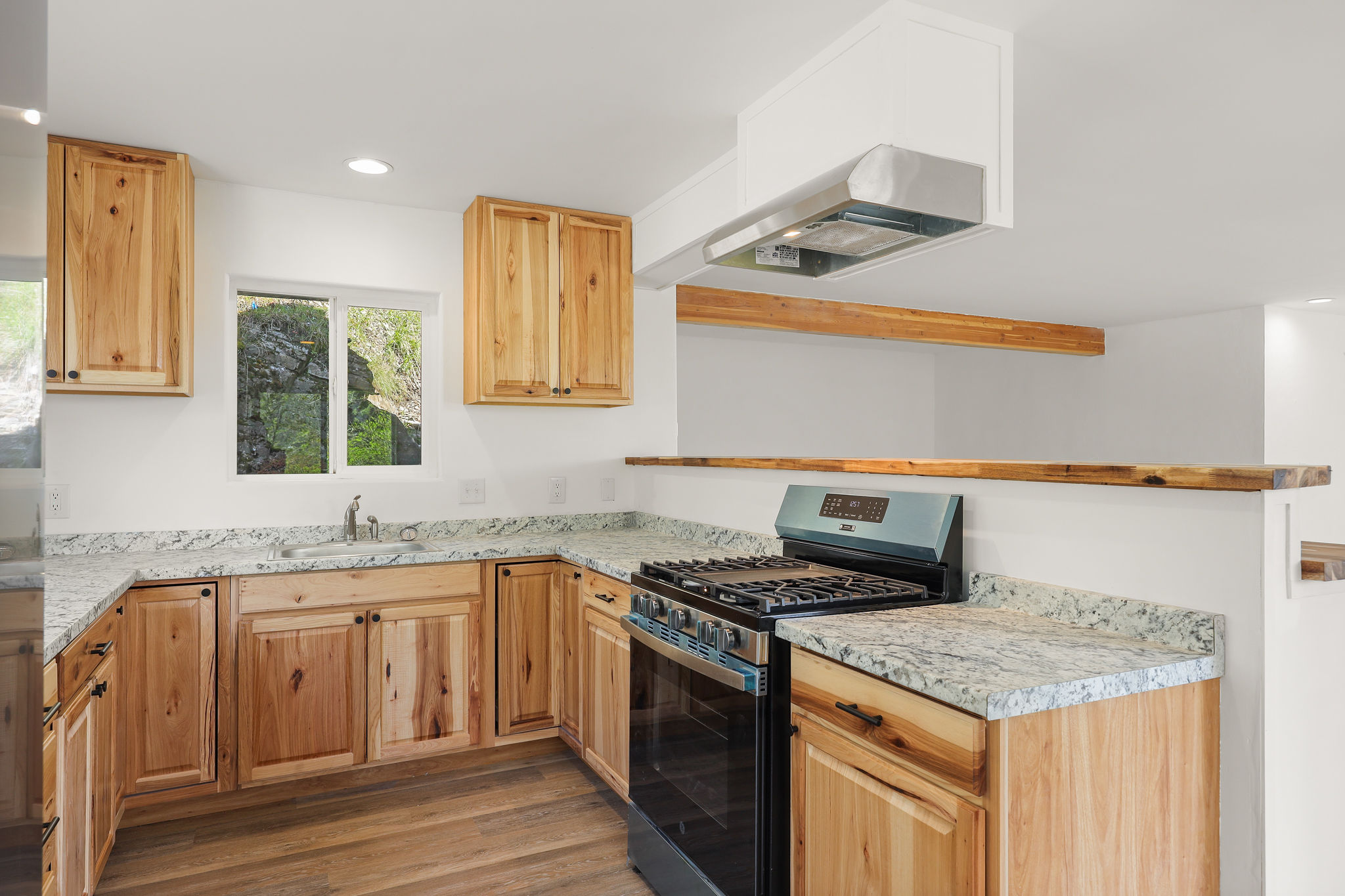 121 & 135 Boon Road Property Photo 61