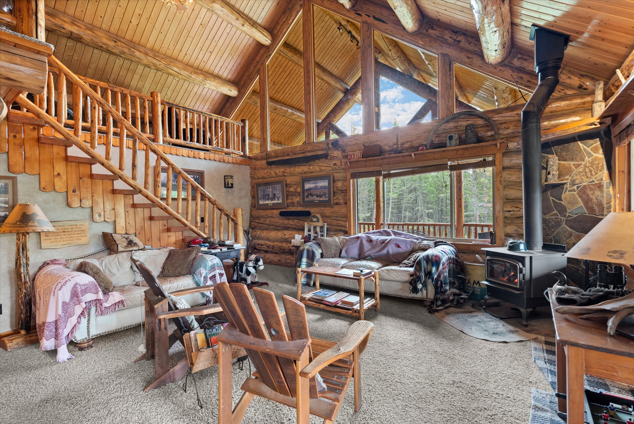 226 Angel Trail Property Photo 3