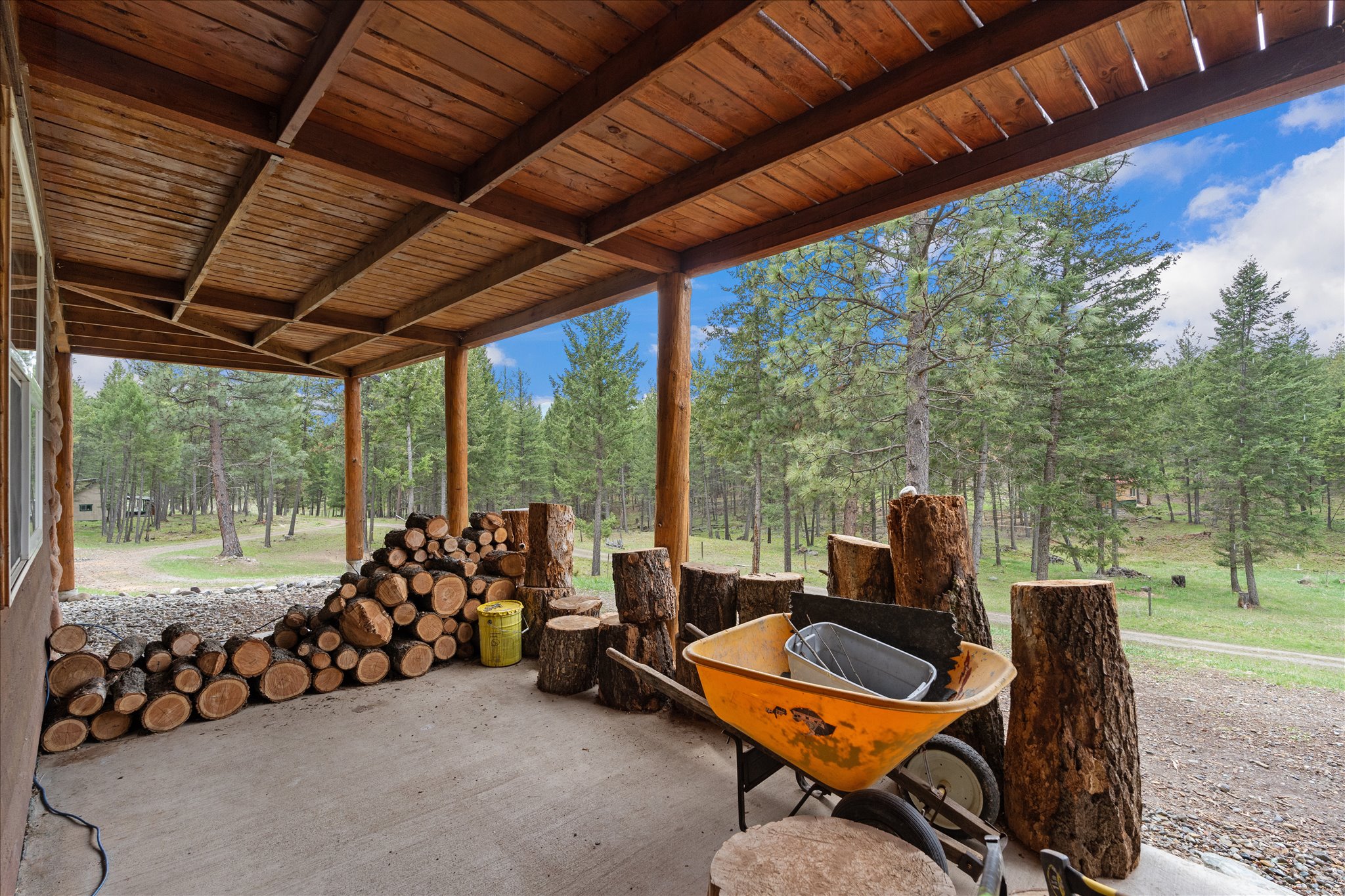 226 Angel Trail Property Photo 33