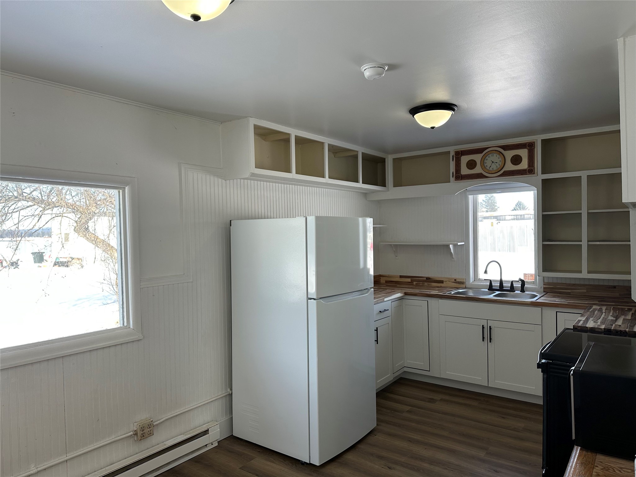 3890 Hwy 2 E Property Photo 20