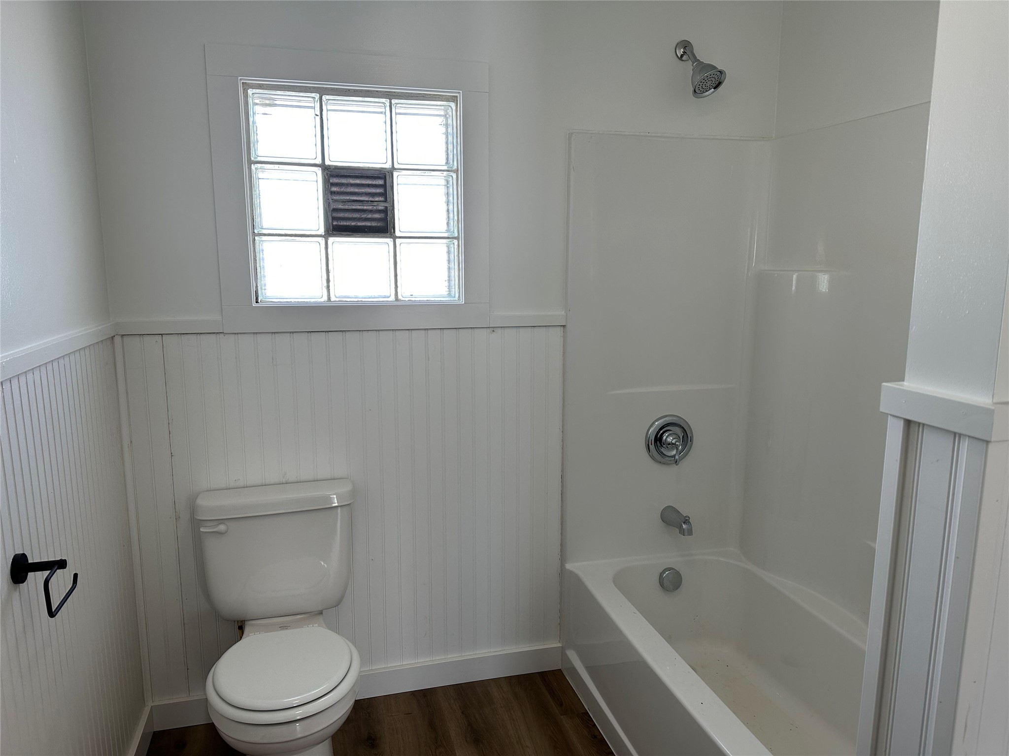 3890 Hwy 2 E Property Photo 25