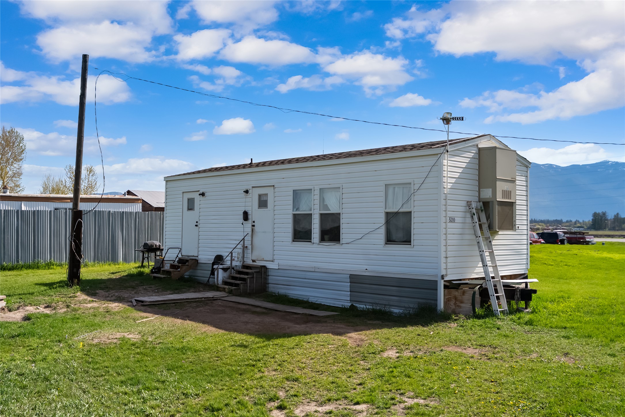 3890 Hwy 2 E Property Photo 39
