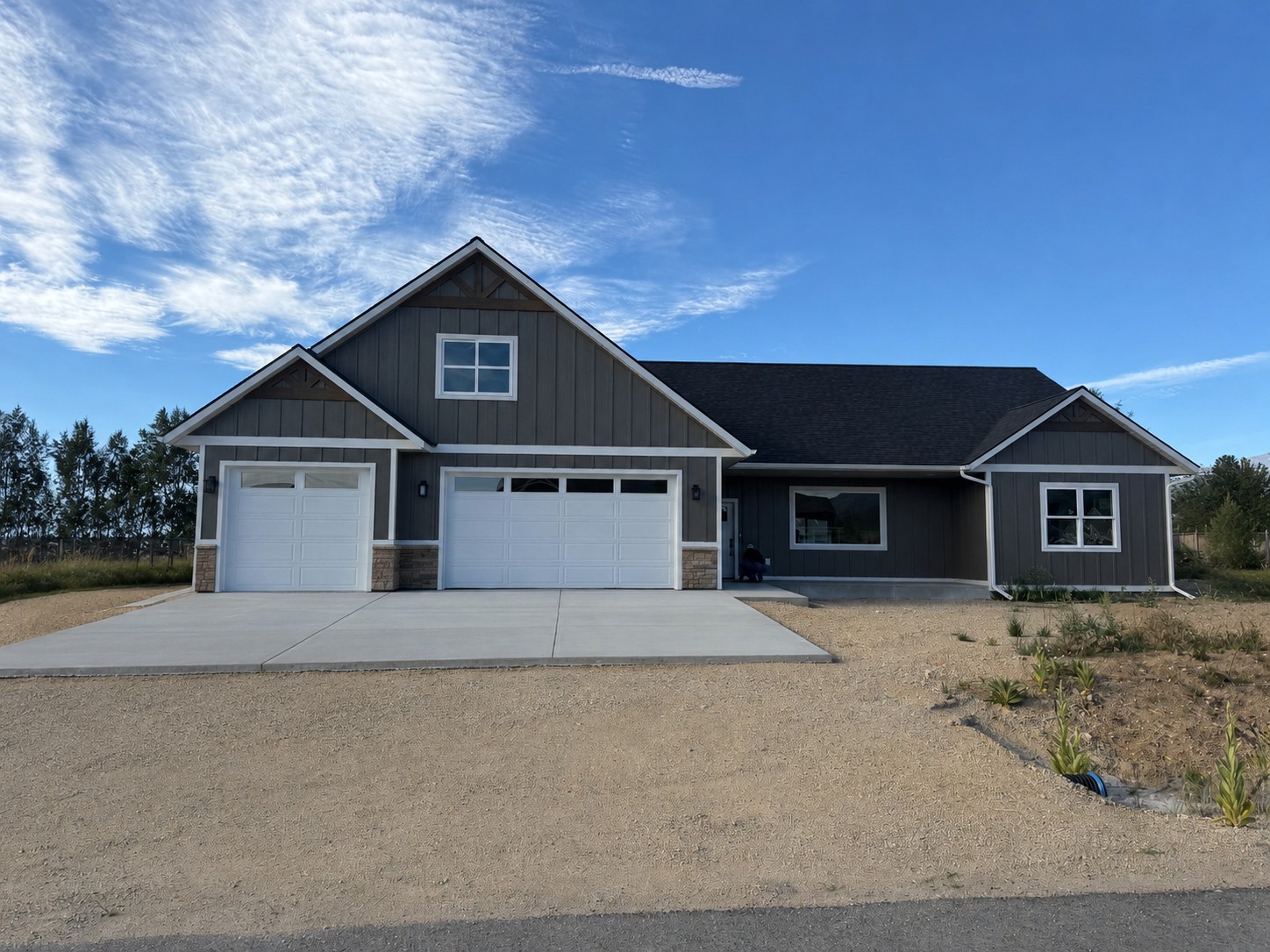 5255 High Meadow Drive Property Photo 1