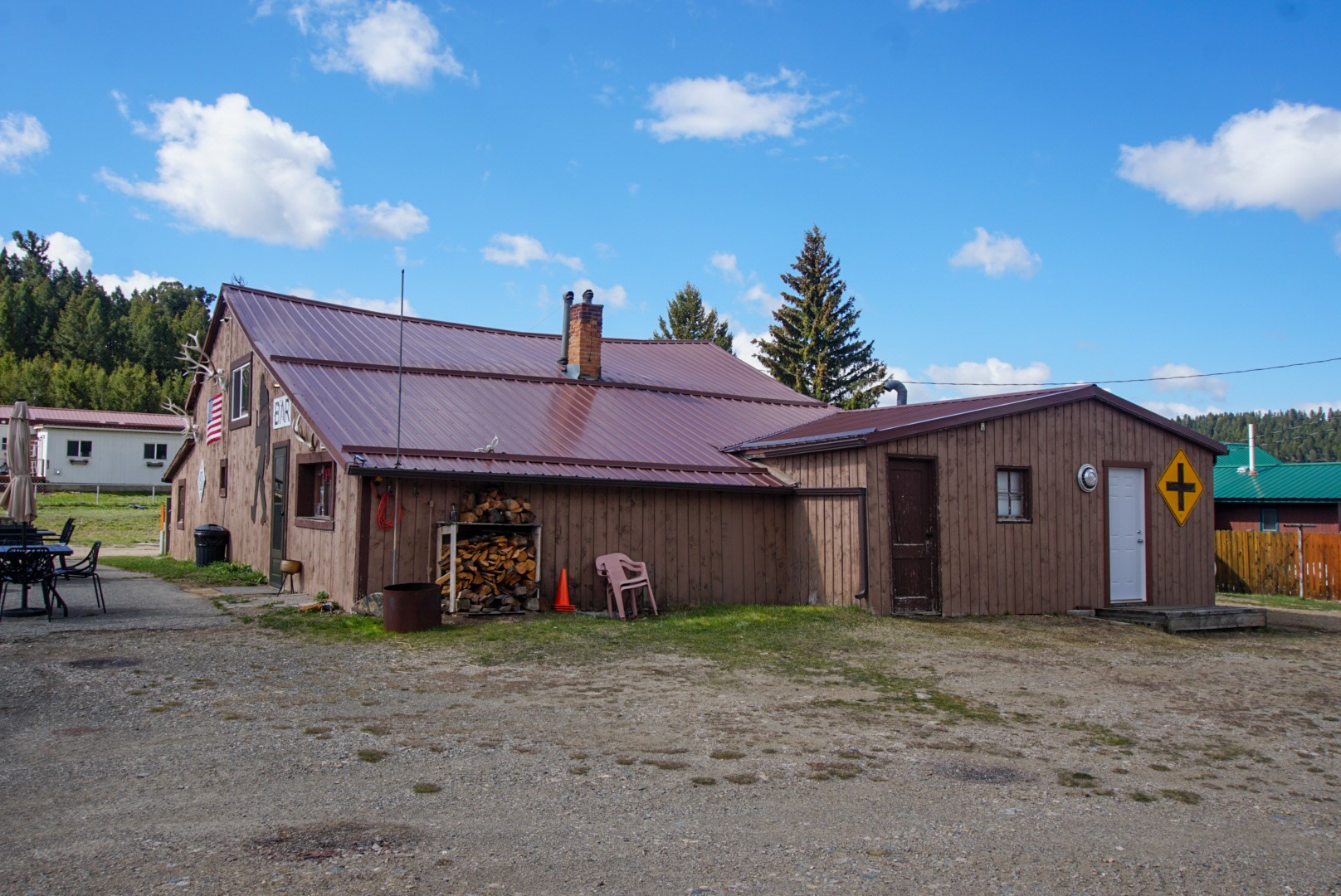 20 S Forest Road Property Photo 9