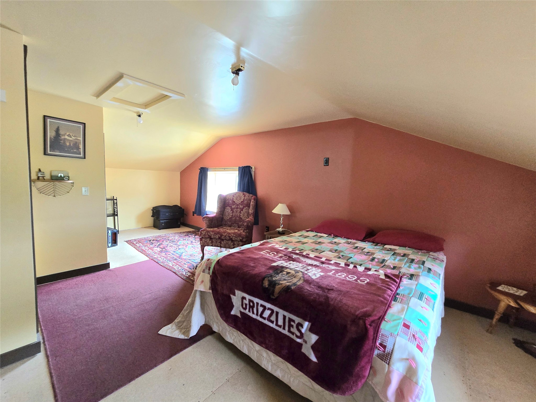20 S Forest Road Property Photo 24