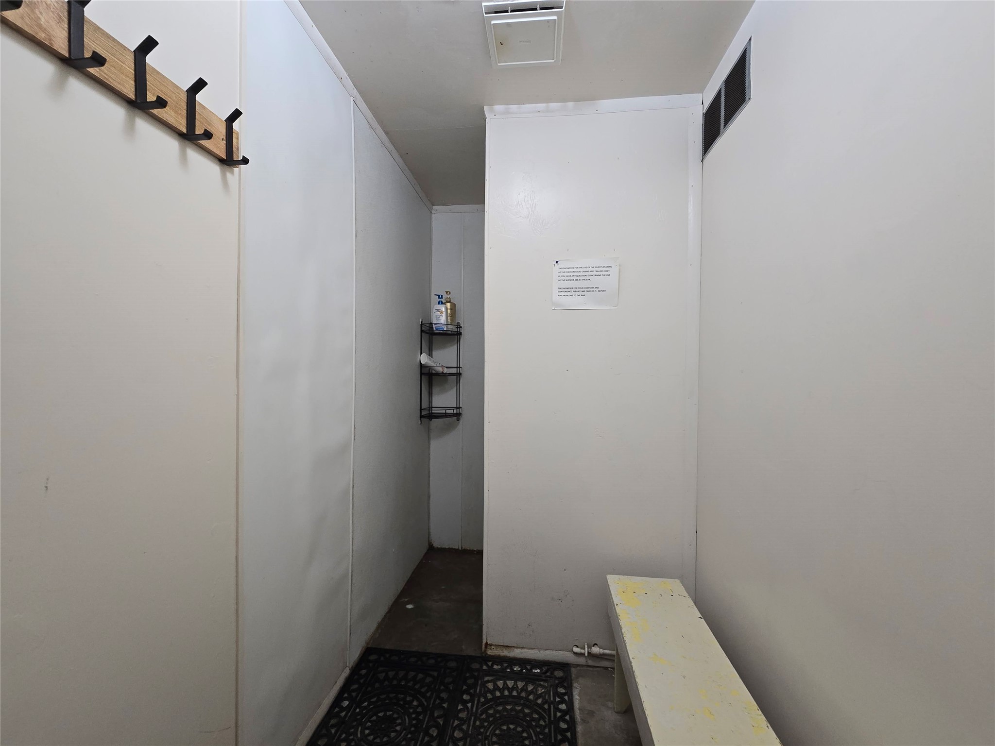 20 S Forest Road Property Photo 34