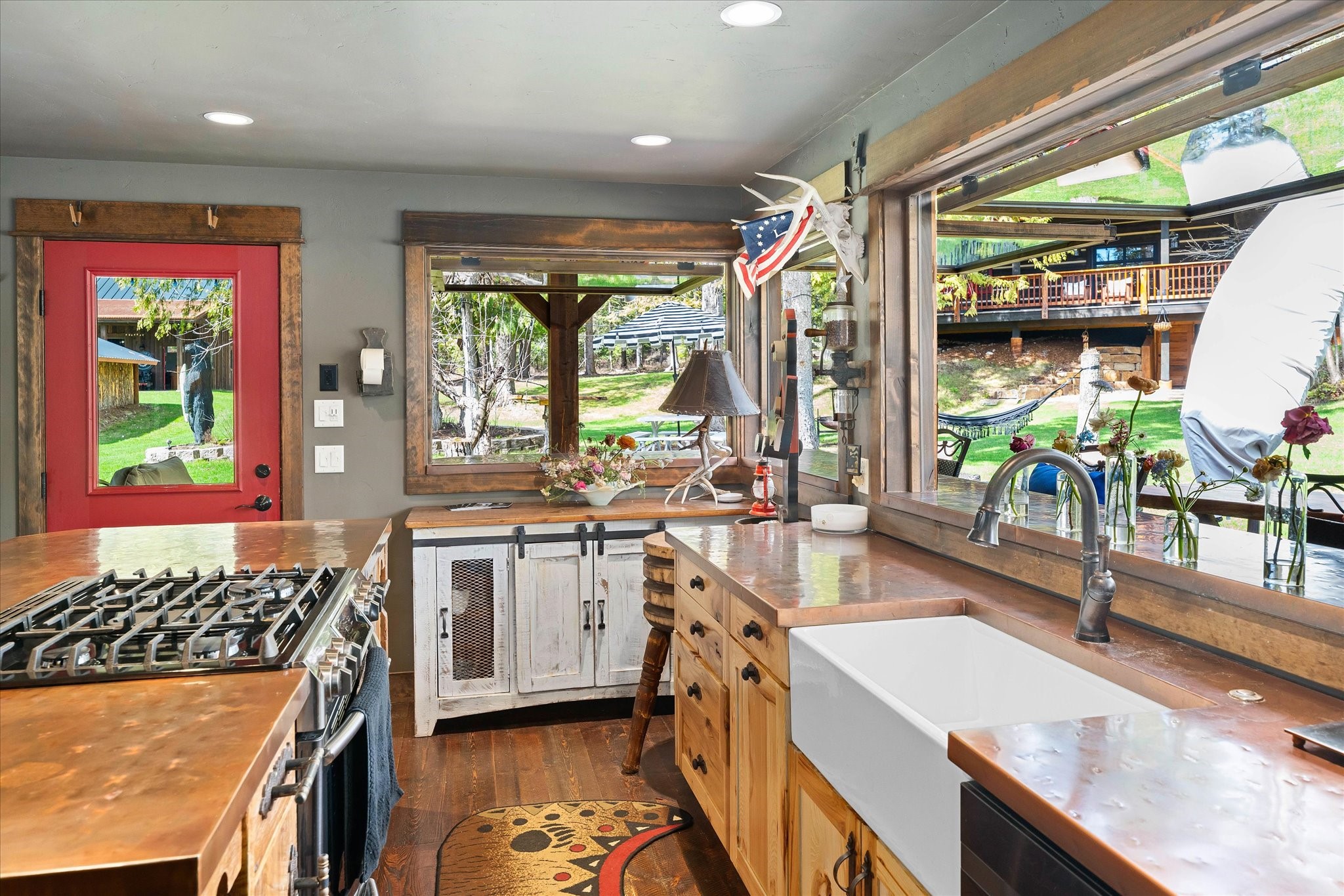 2130 Lion Mountain Road Property Photo 42