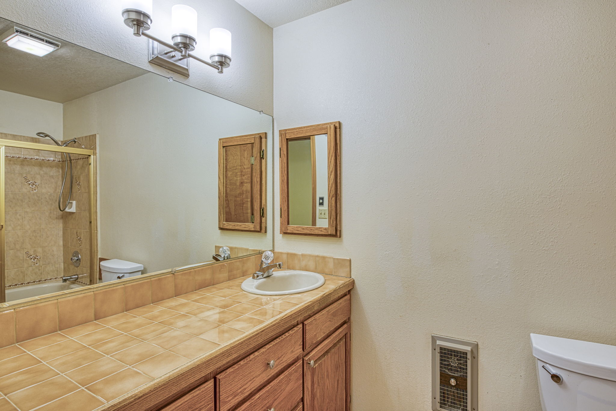 71 Four Corners Road N Property Photo 21