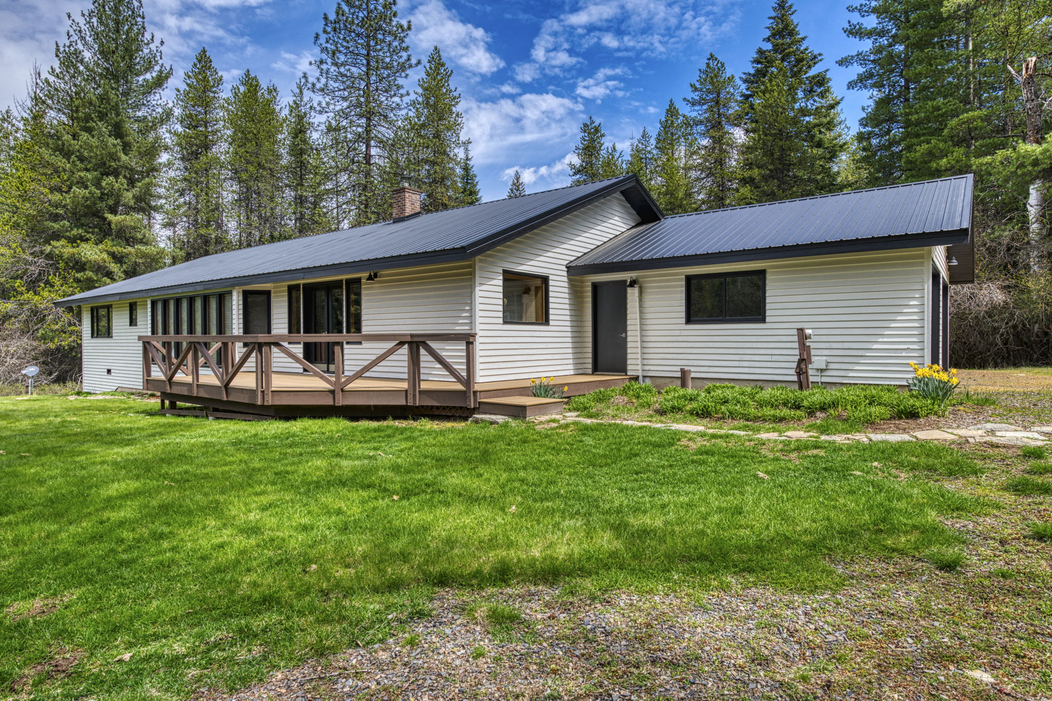 71 Four Corners Road N Property Photo 30