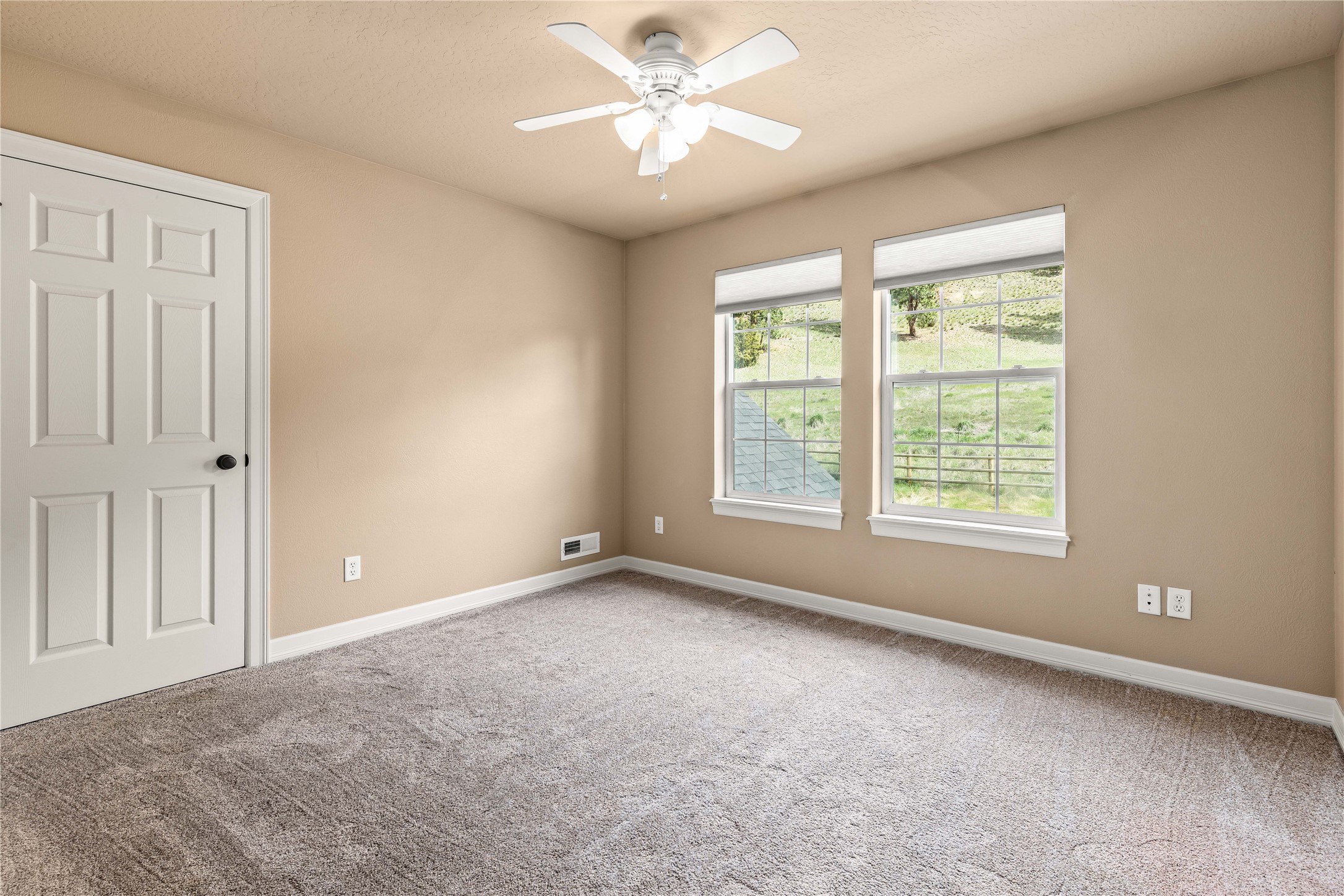 11617 Stella Blue Drive Property Photo 34