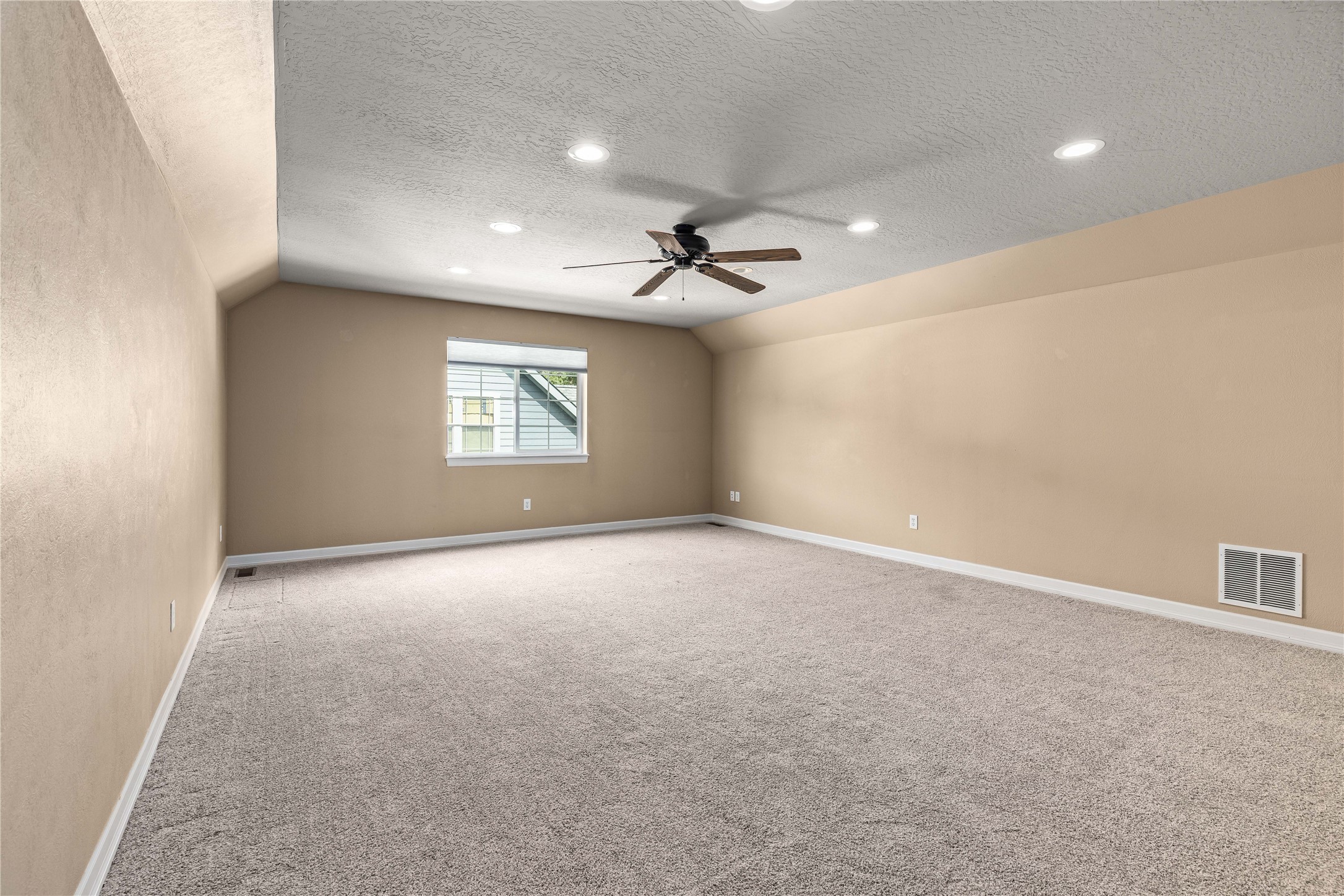 11617 Stella Blue Drive Property Photo 37