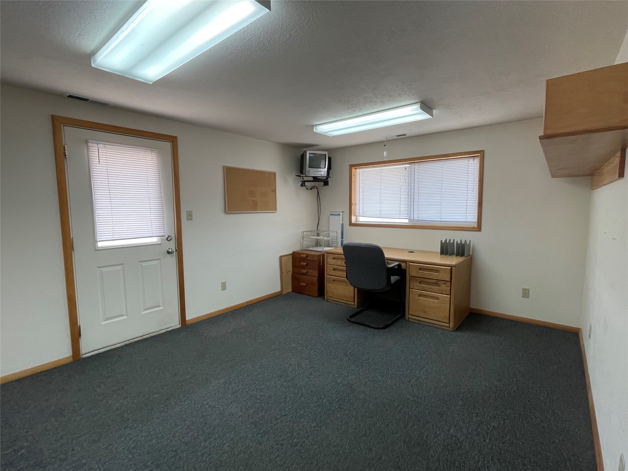 2718 Tradewinds Way Property Photo 5