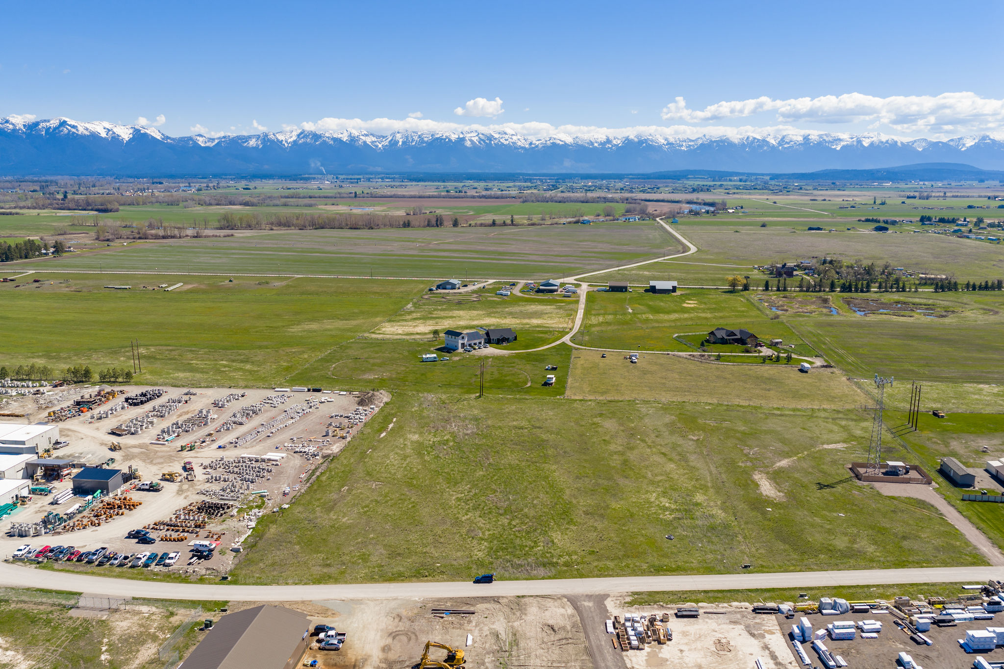 196 Industrial Court Property Photo 8