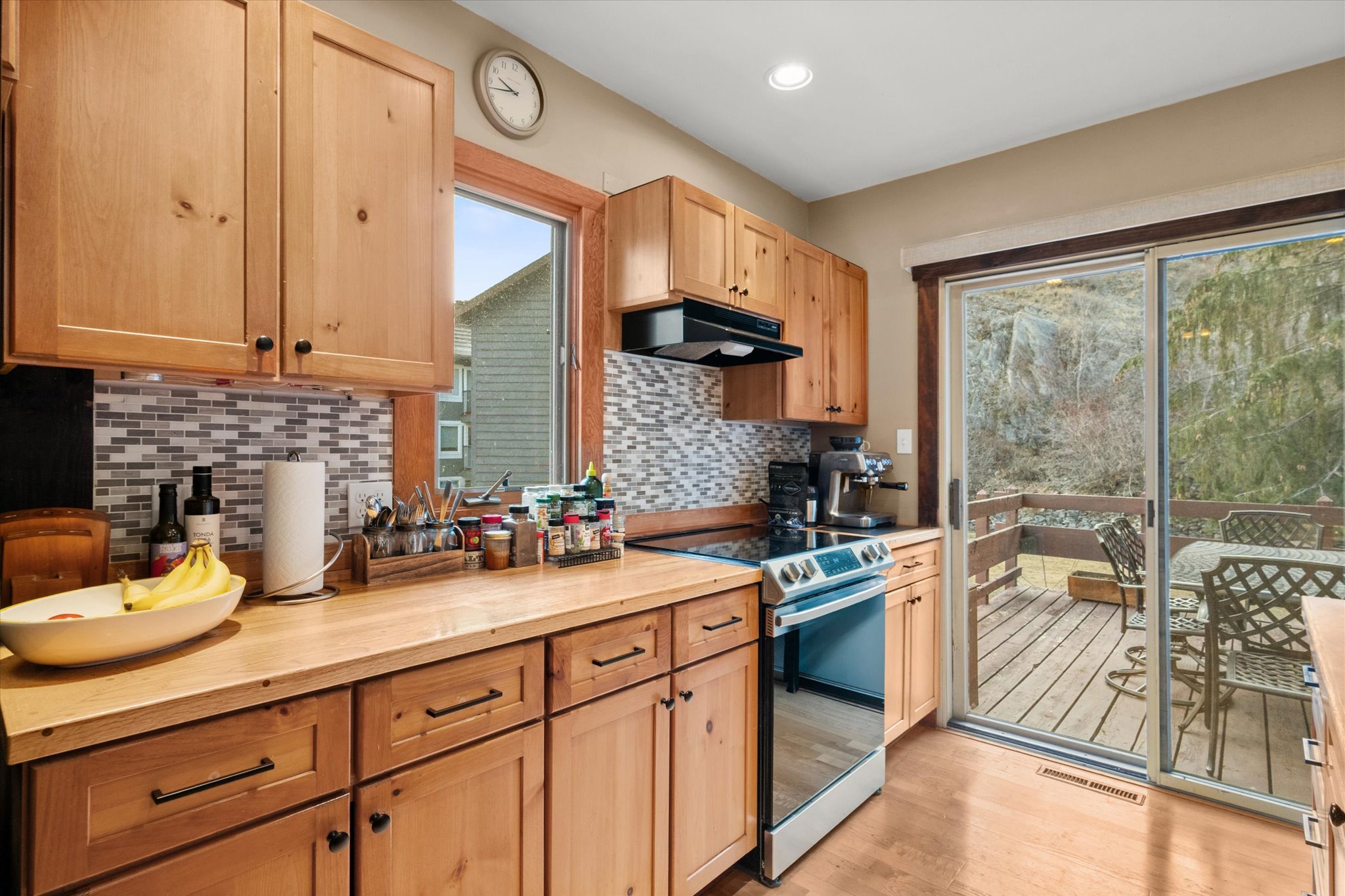 481 S Park Avenue Property Photo 14