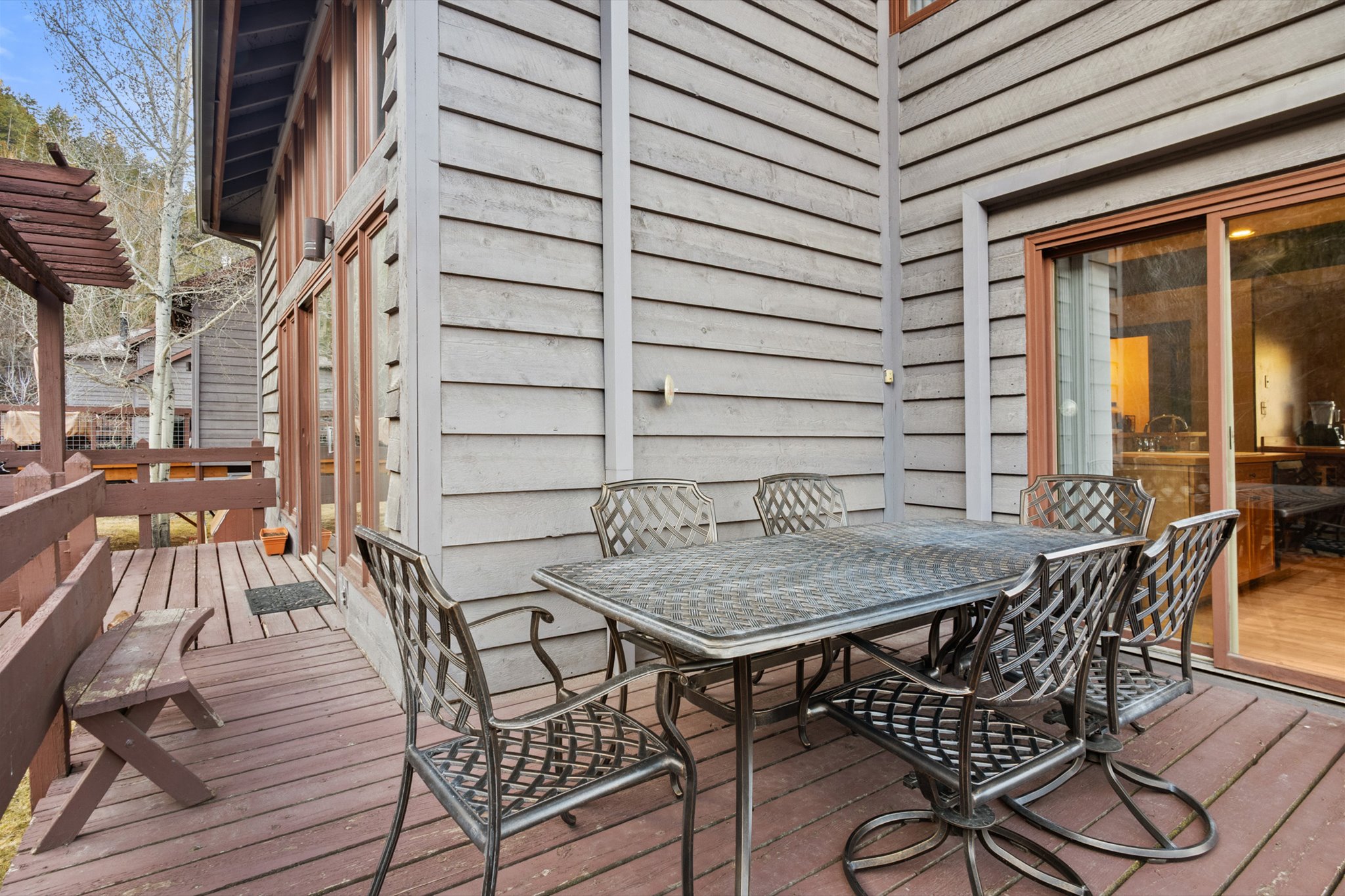 481 S Park Avenue Property Photo 29